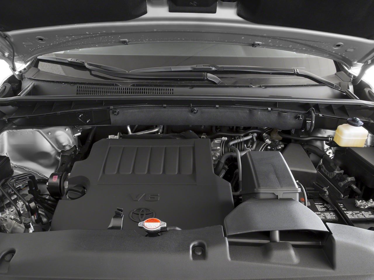 2016 Toyota Highlander LE Plus V6