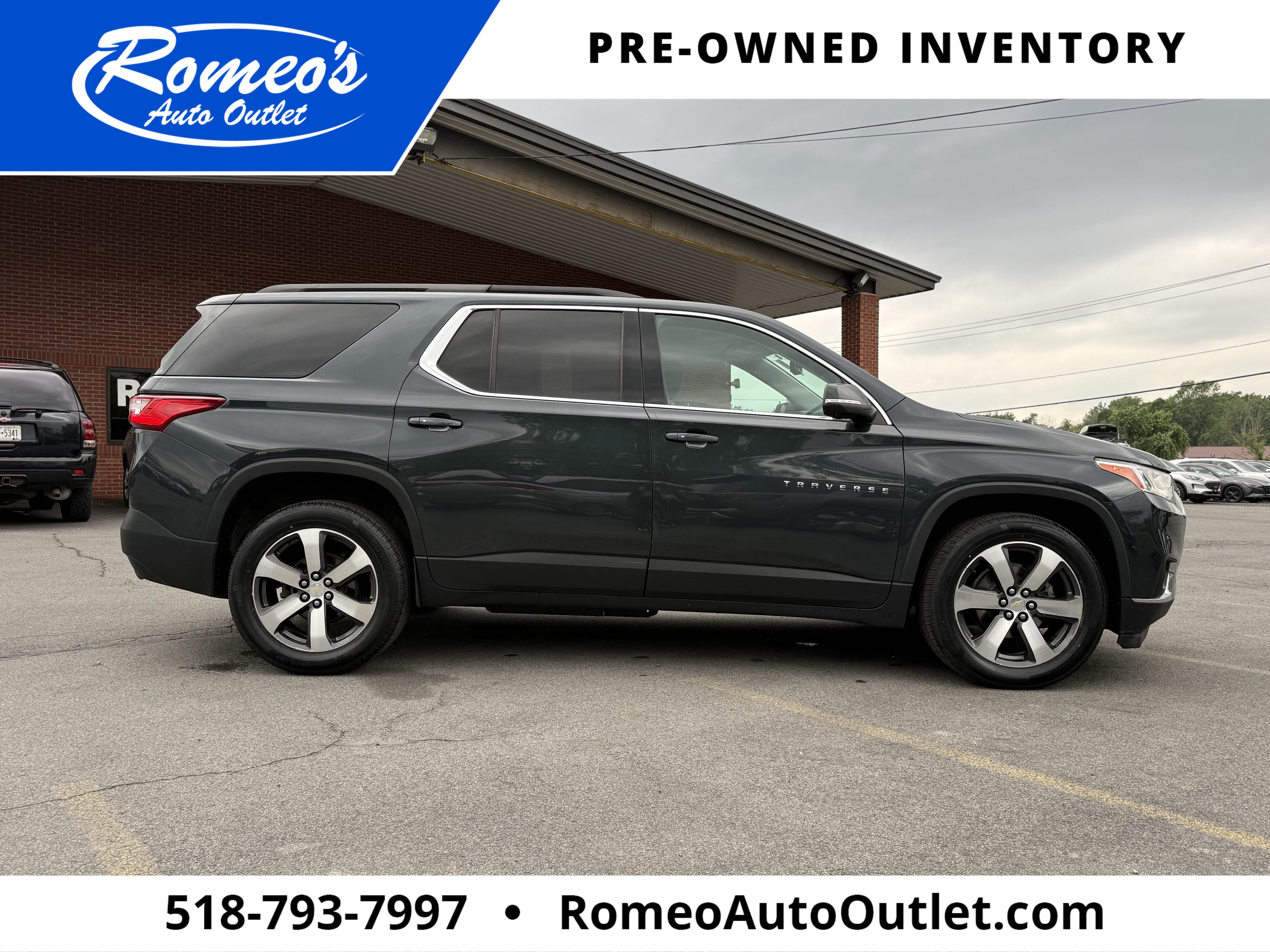 2021 Chevrolet Traverse LT Leather