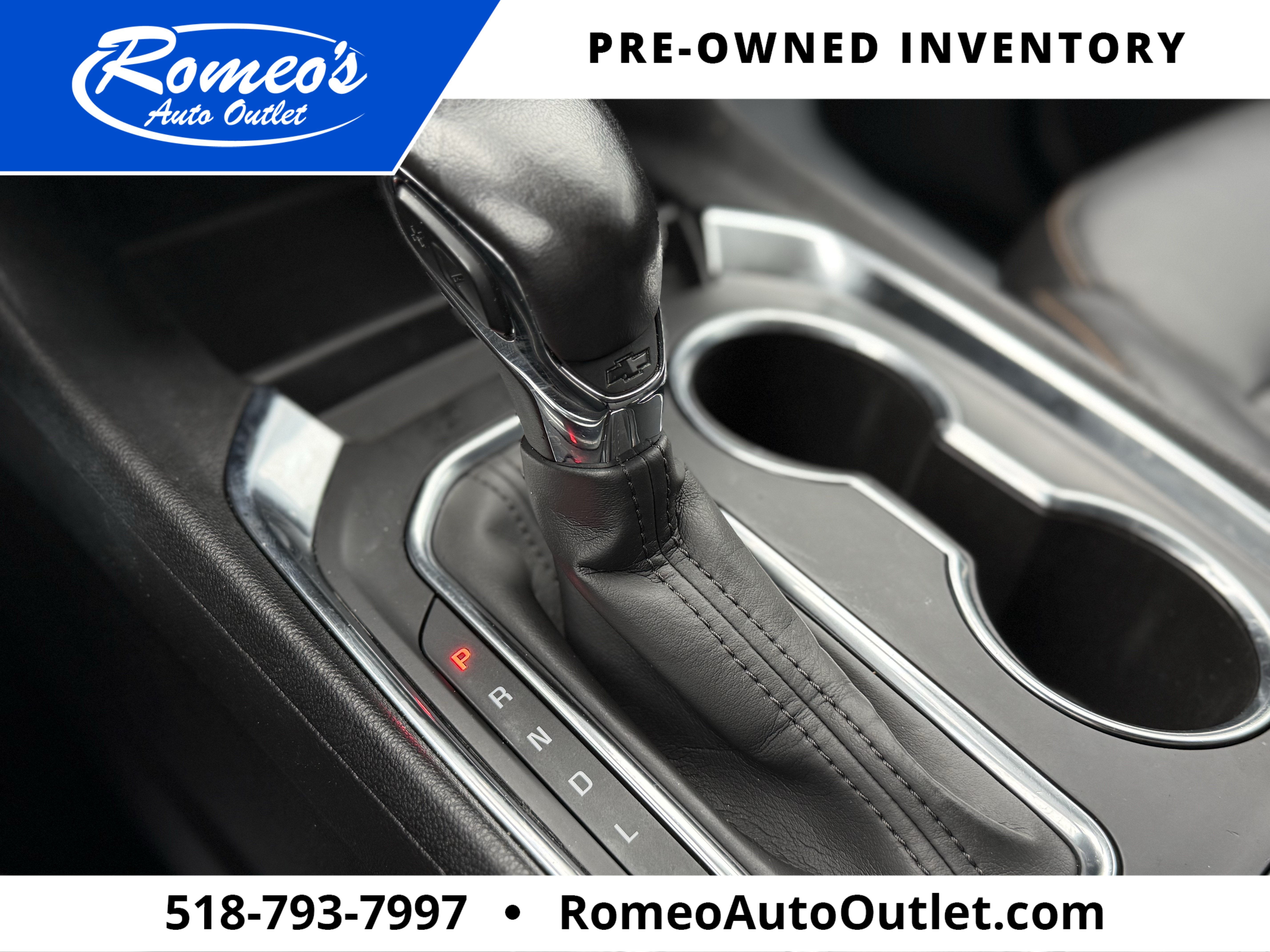 2021 Chevrolet Traverse LT Leather