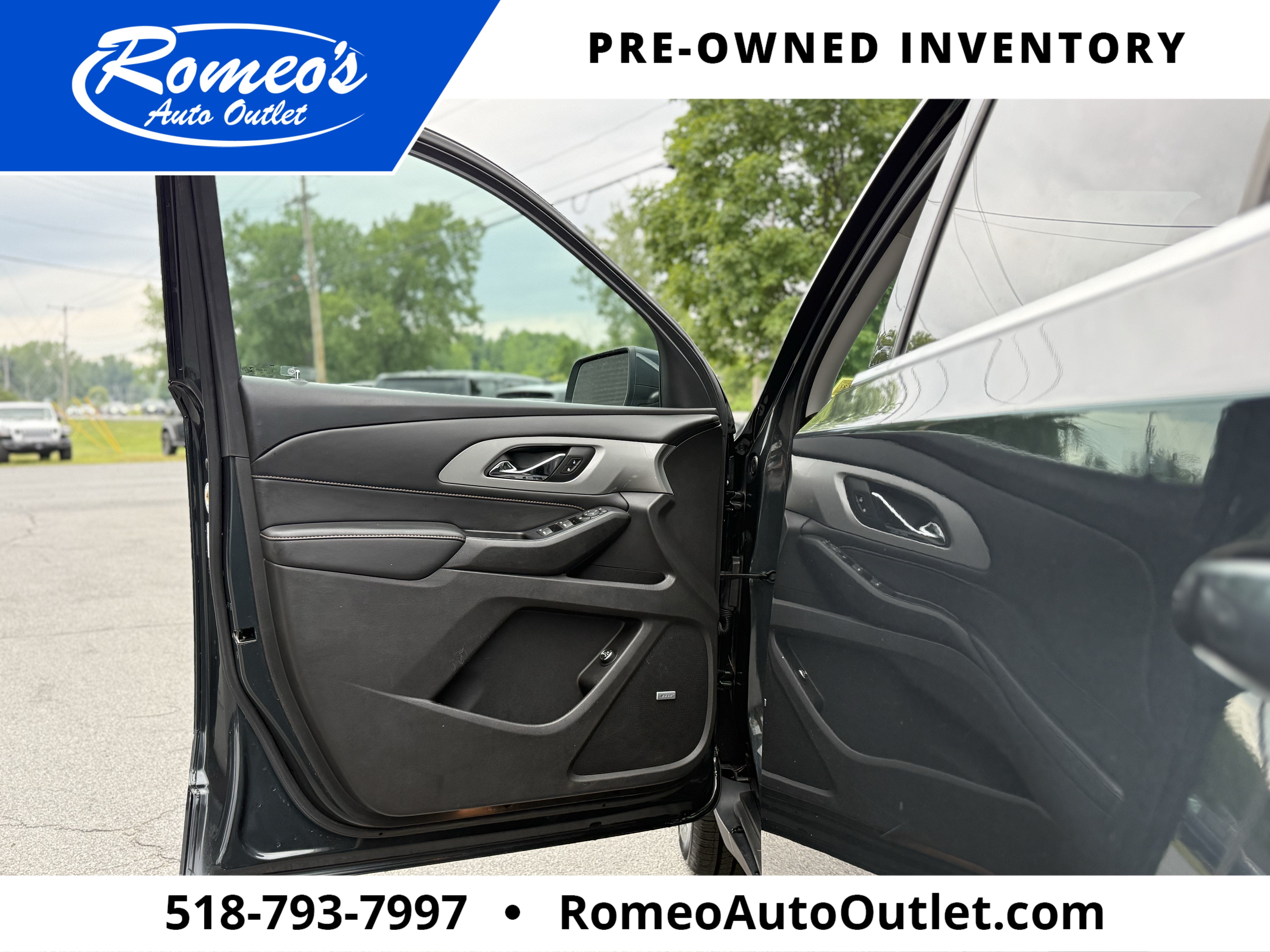 2021 Chevrolet Traverse LT Leather