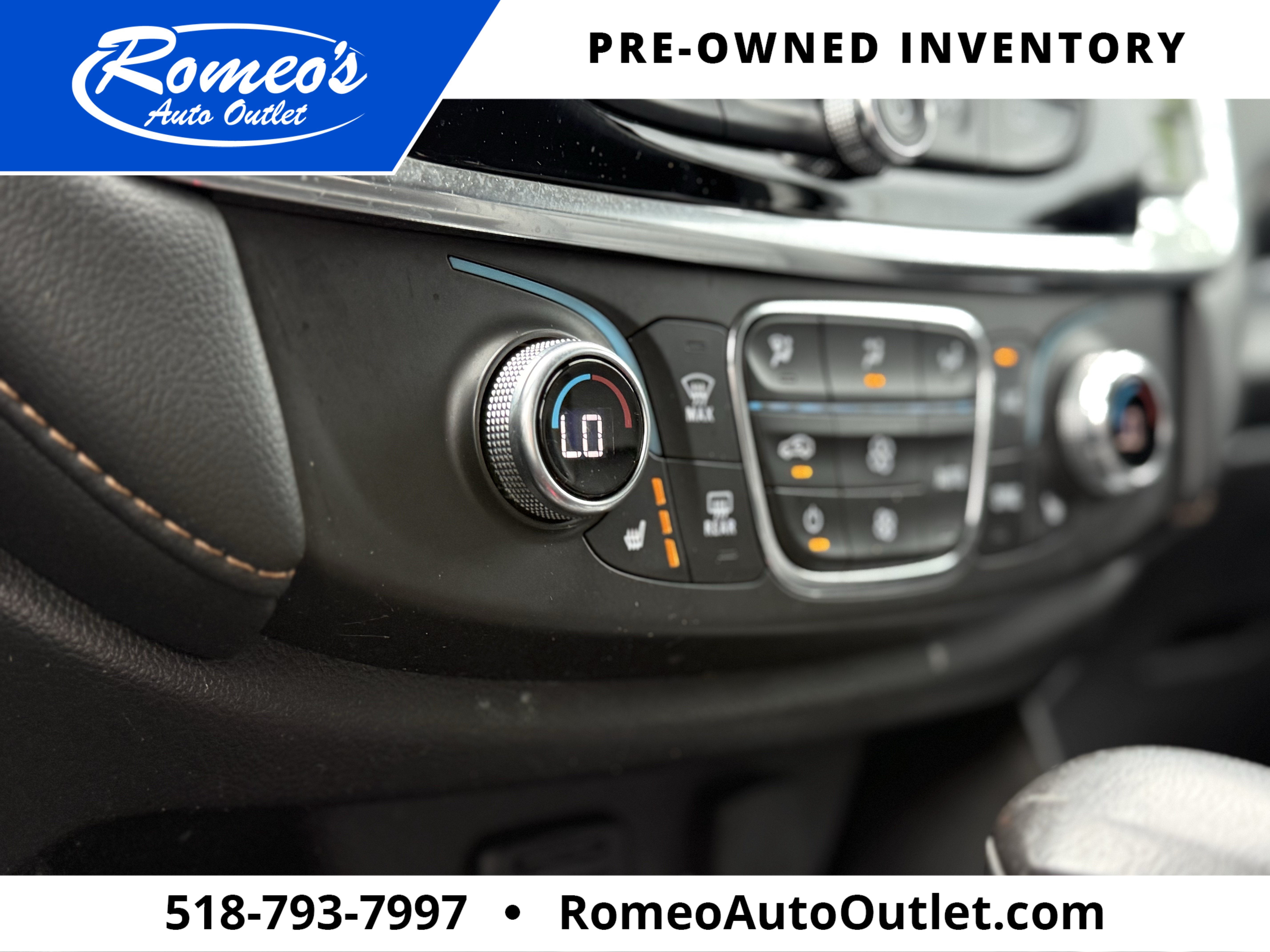 2021 Chevrolet Traverse LT Leather