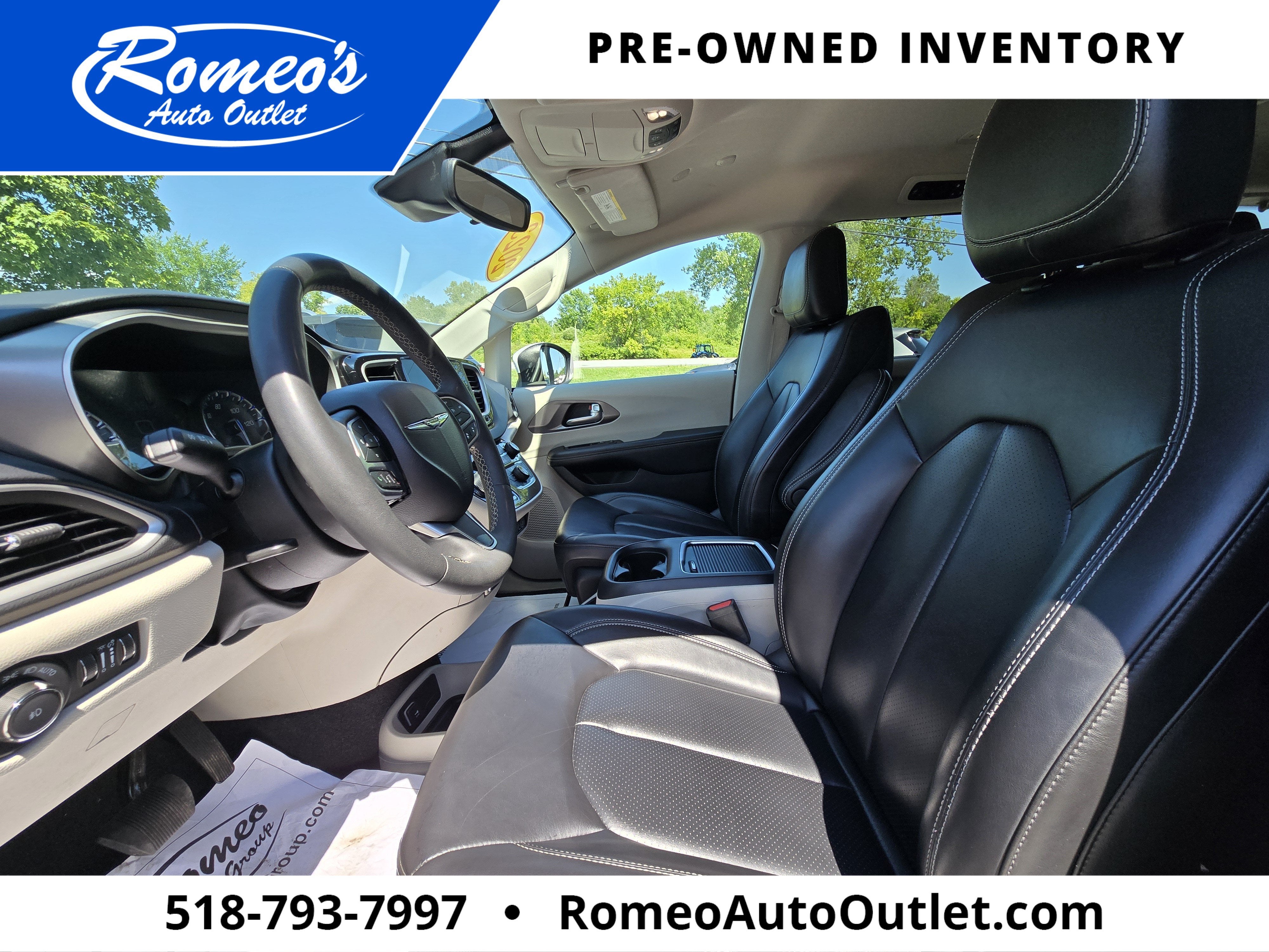 2023 Chrysler Pacifica Touring L