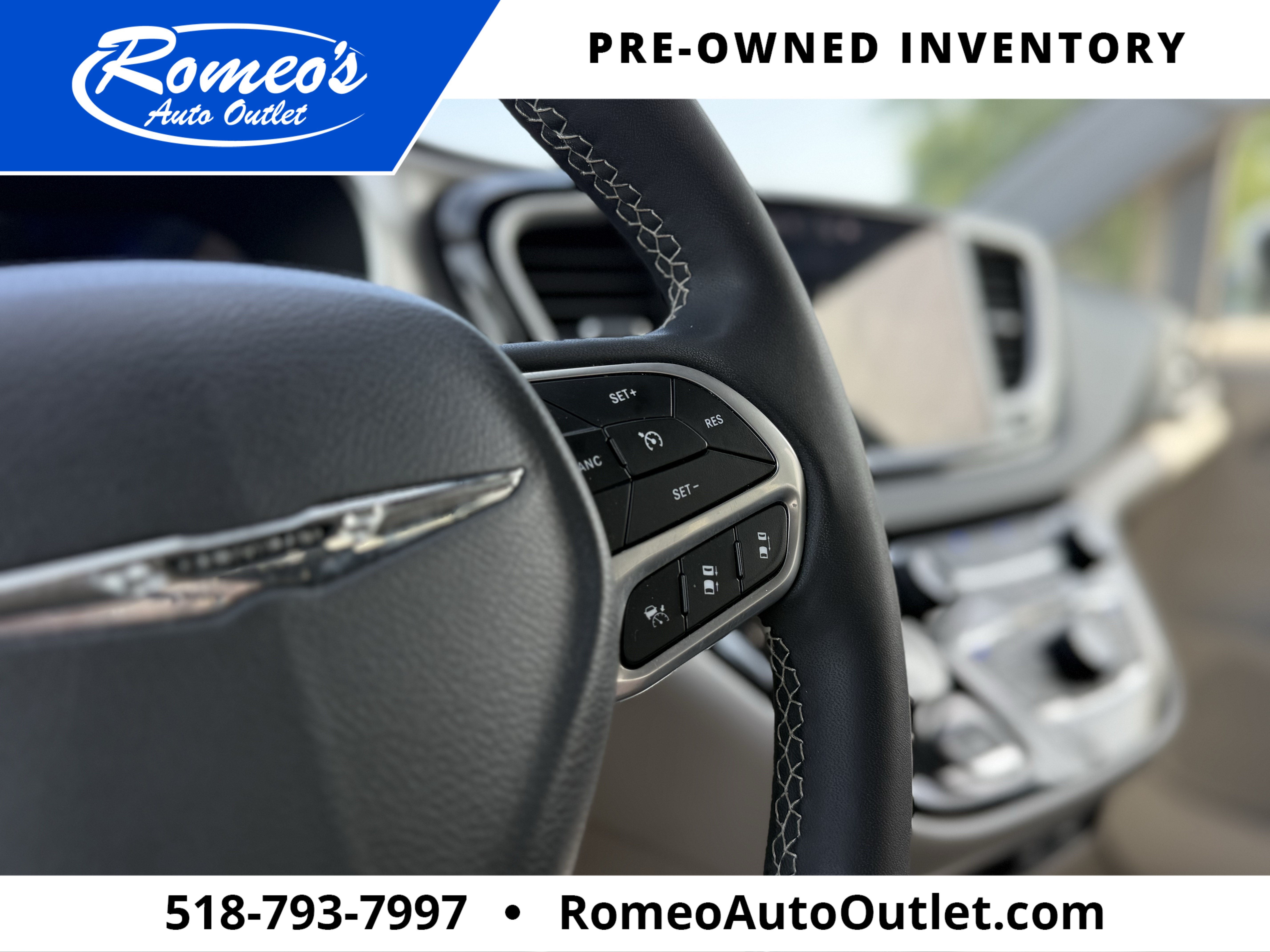 2023 Chrysler Pacifica Touring L