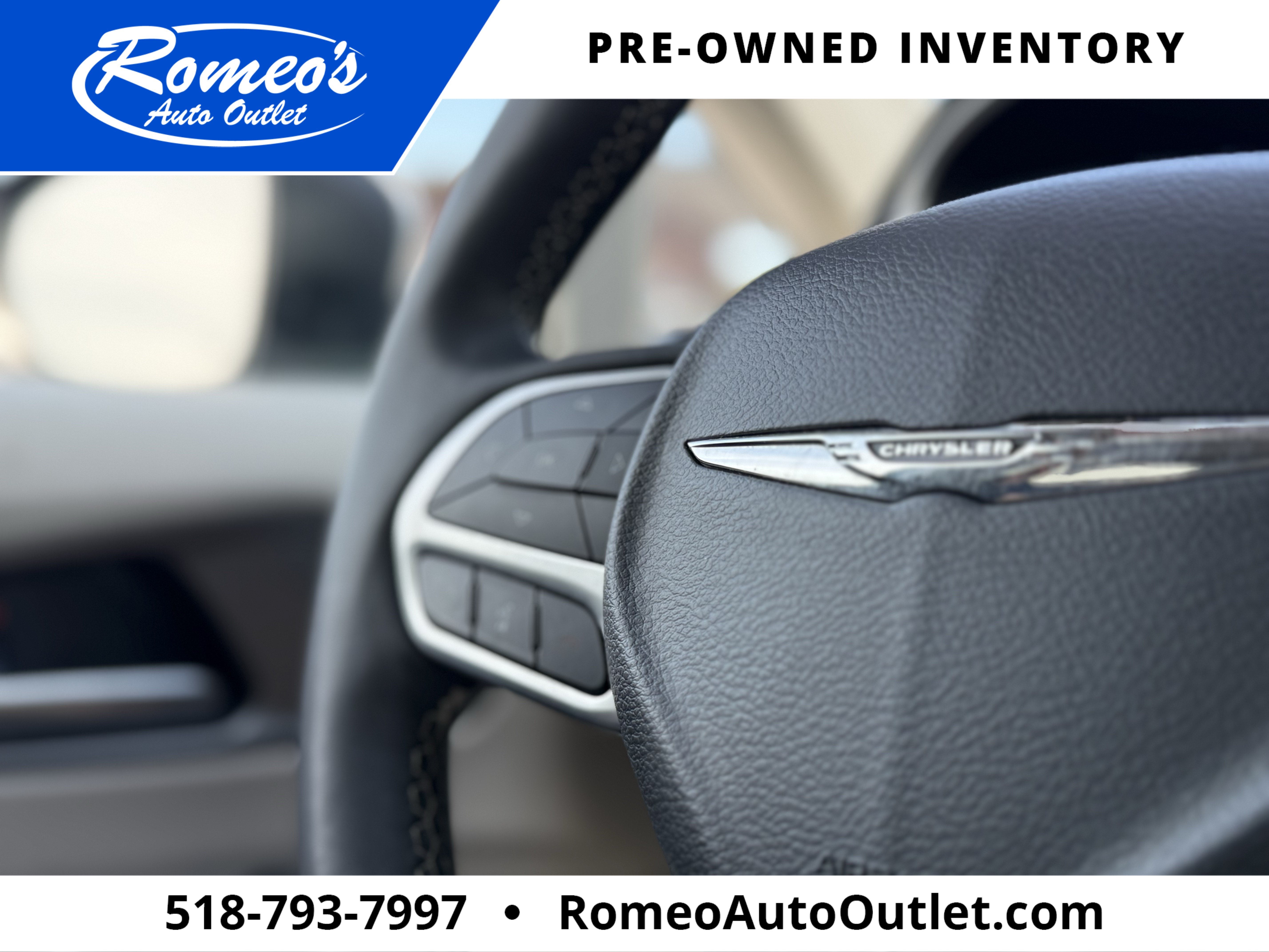 2023 Chrysler Pacifica Touring L