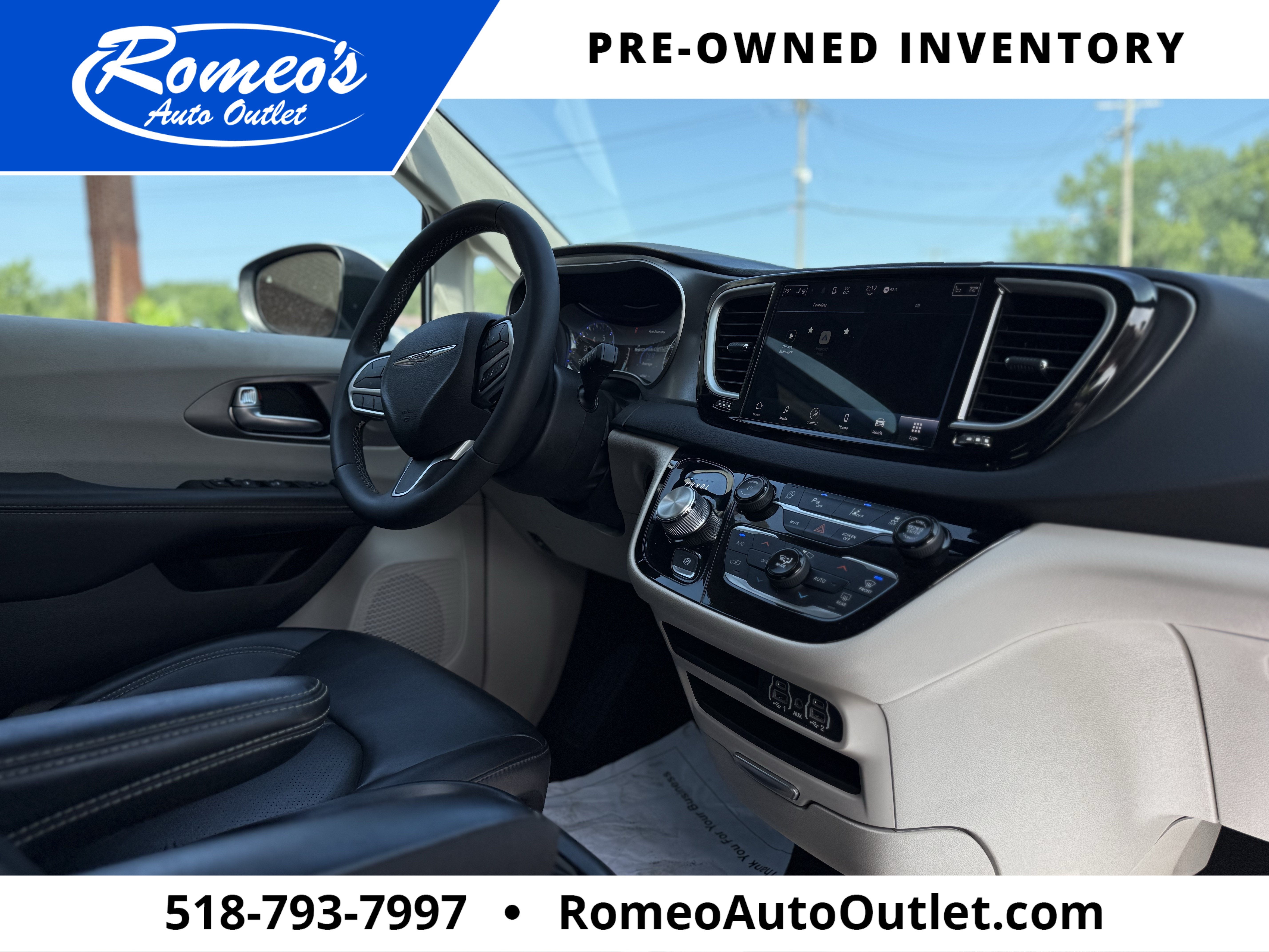 2023 Chrysler Pacifica Touring L
