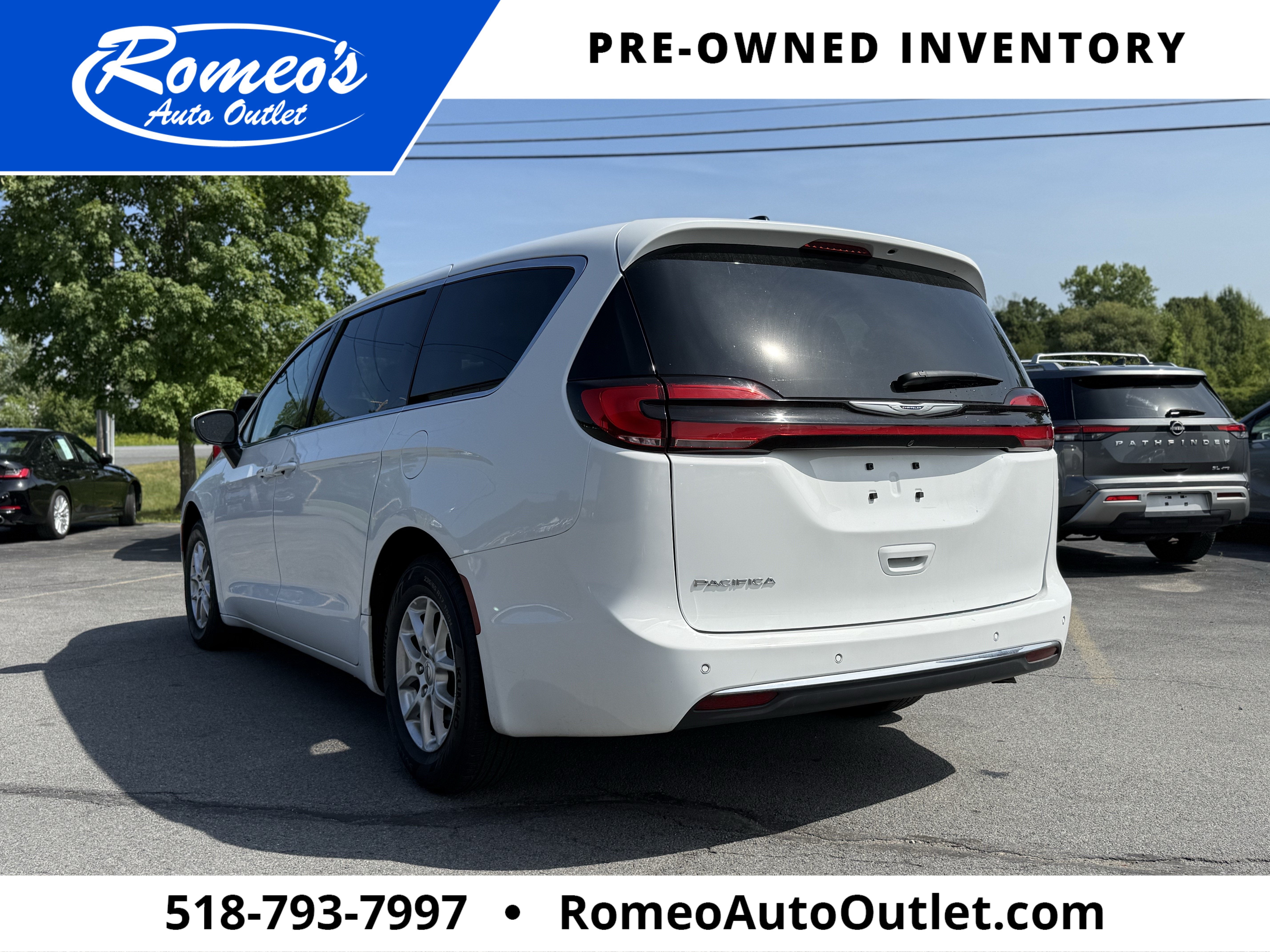 2023 Chrysler Pacifica Touring L