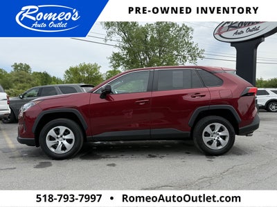 2022 Toyota RAV4 LE