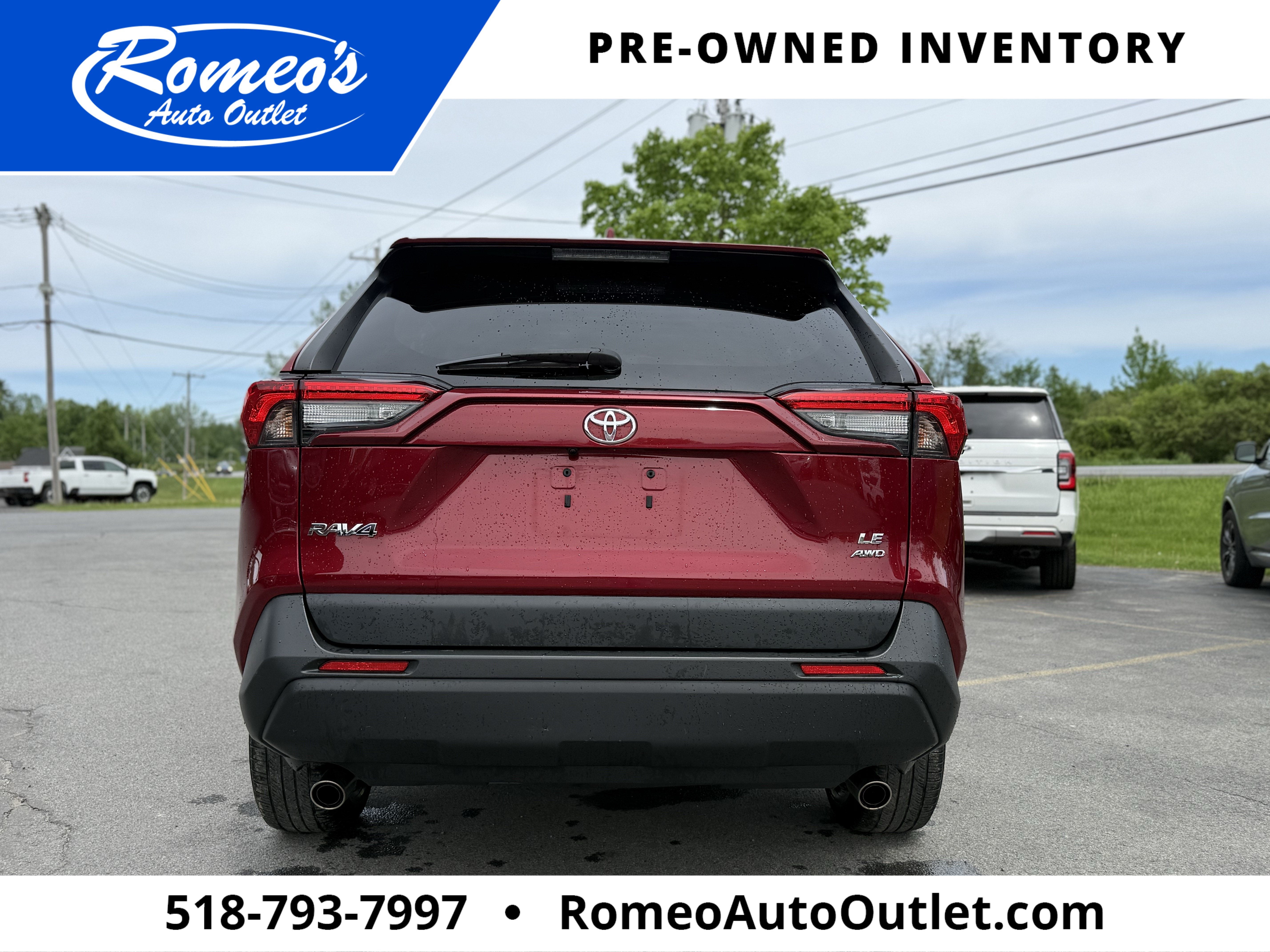 2022 Toyota RAV4 LE