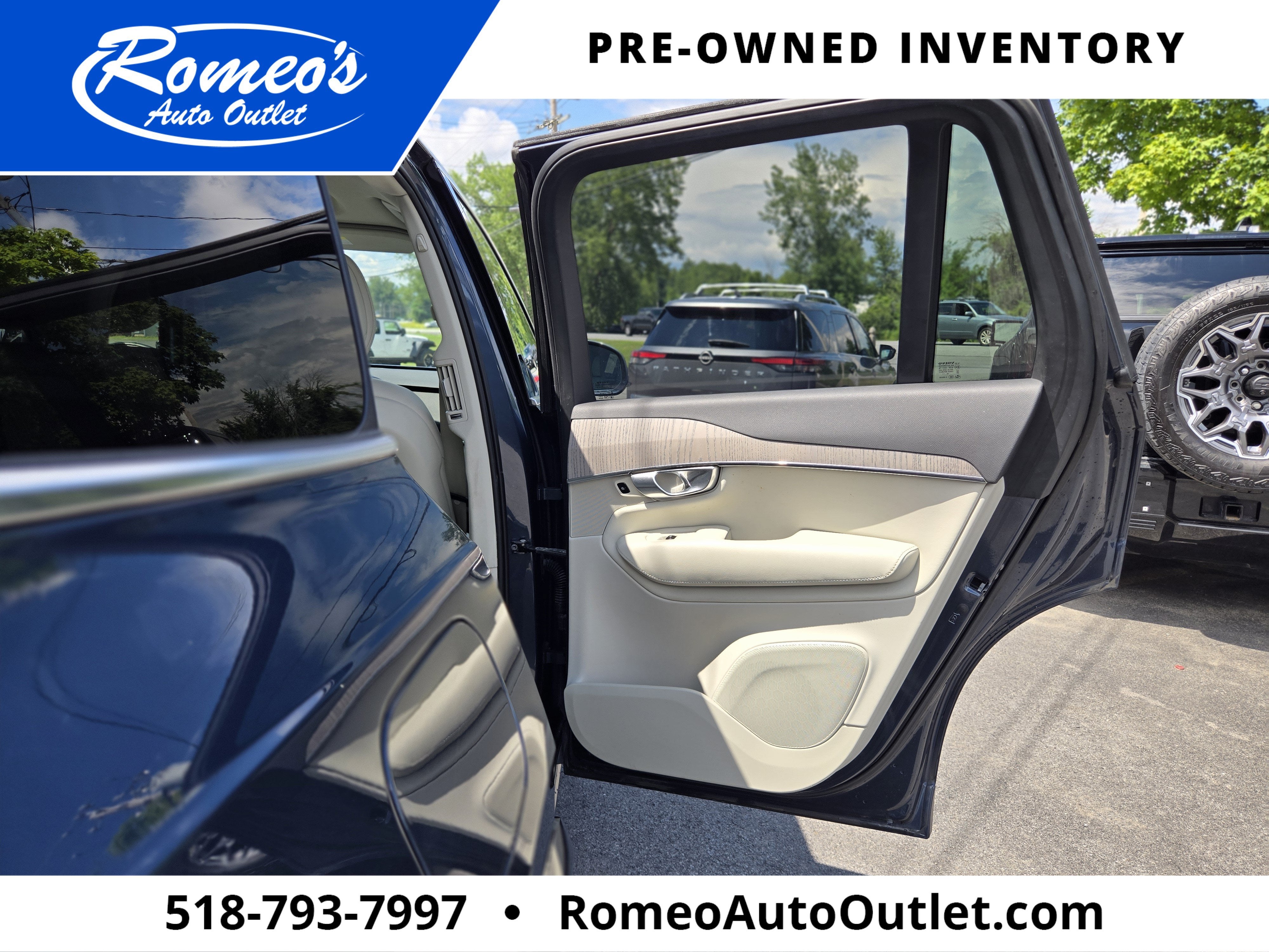 2024 Volvo XC90 B6 Plus Bright Theme 6-Seater