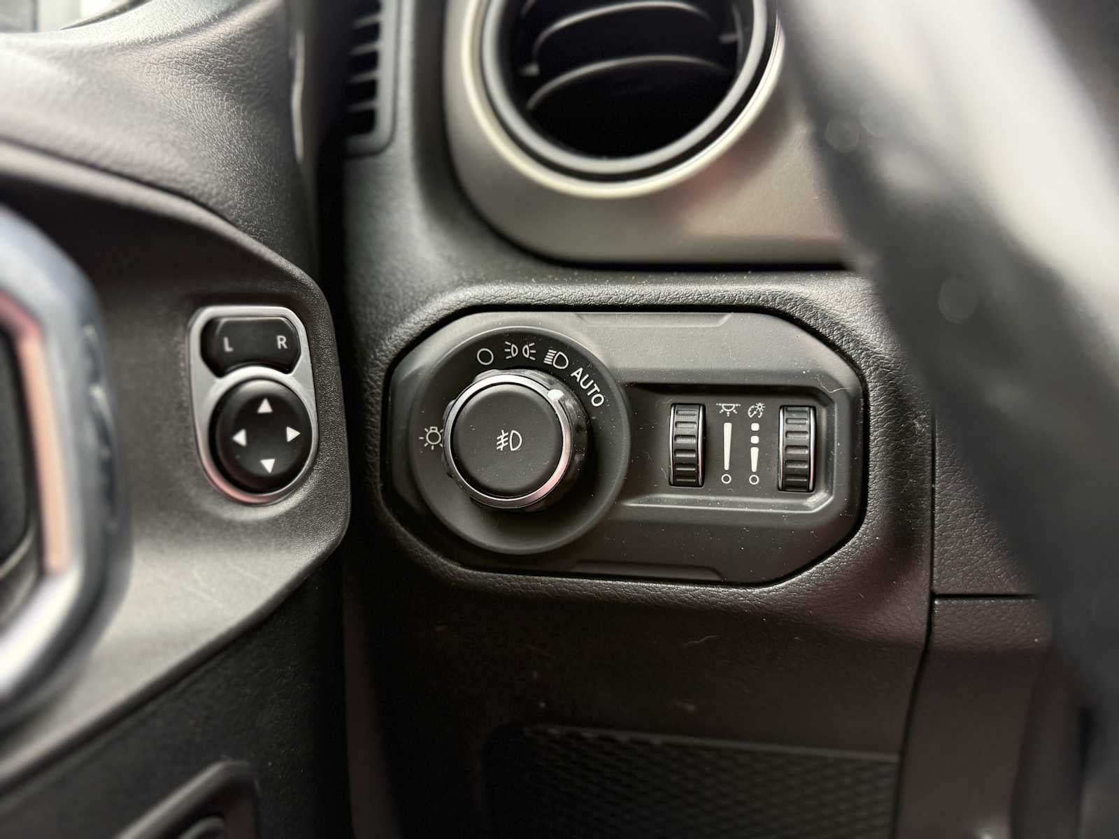 2018 Jeep Wrangler Sport S