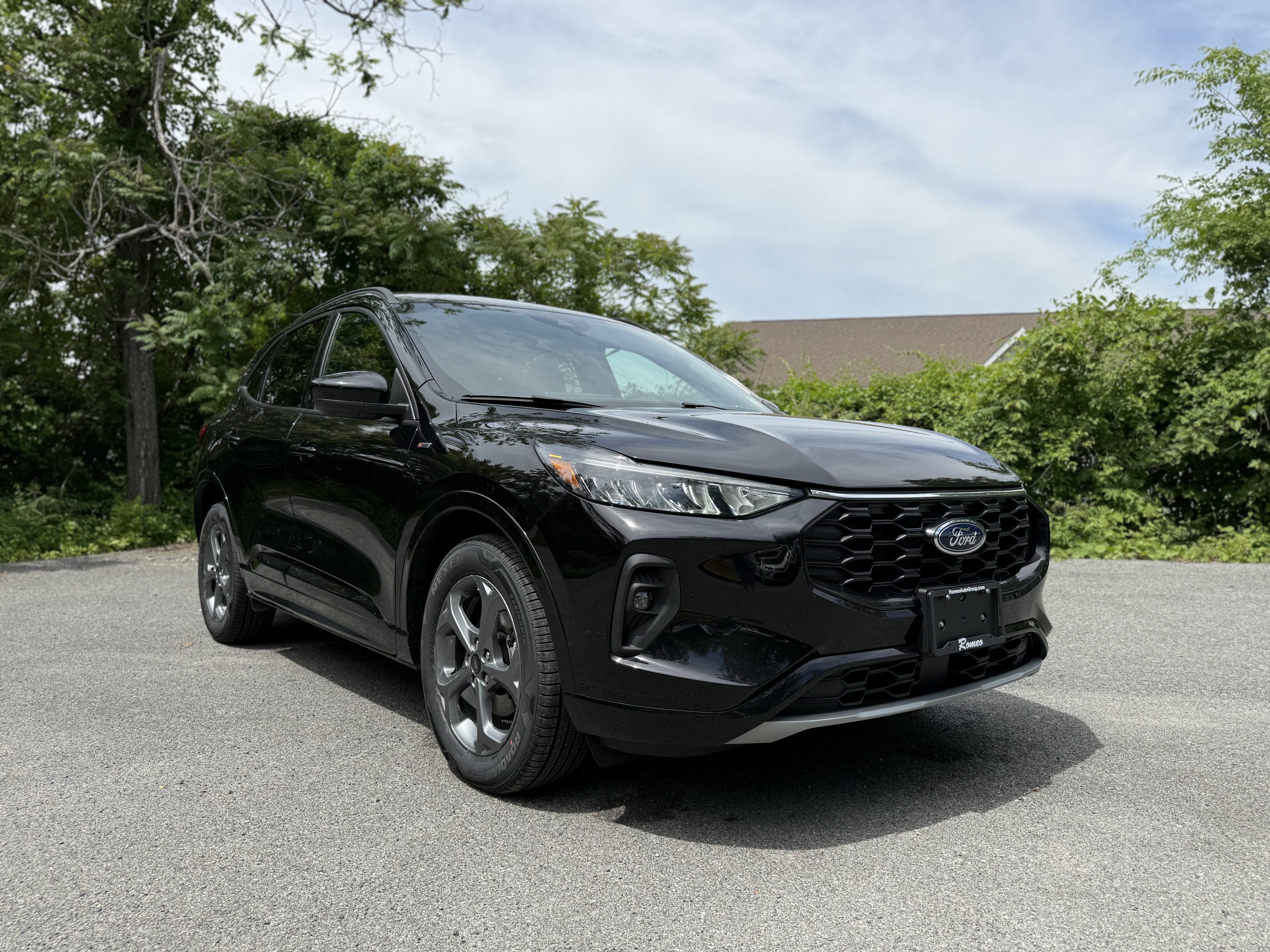 2023 Ford Escape Hybrid ST-Line Select