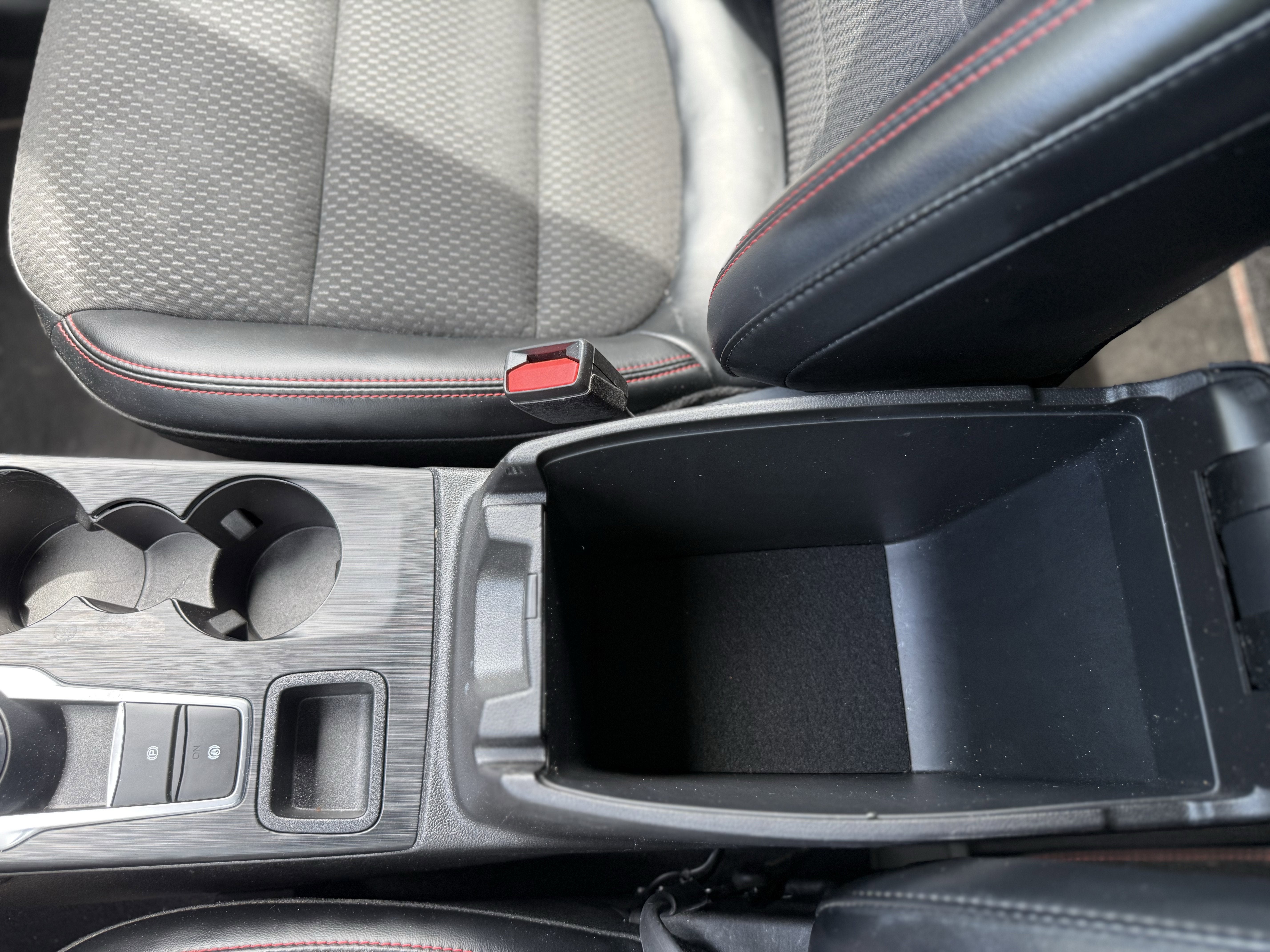 2023 Ford Escape Hybrid ST-Line Select