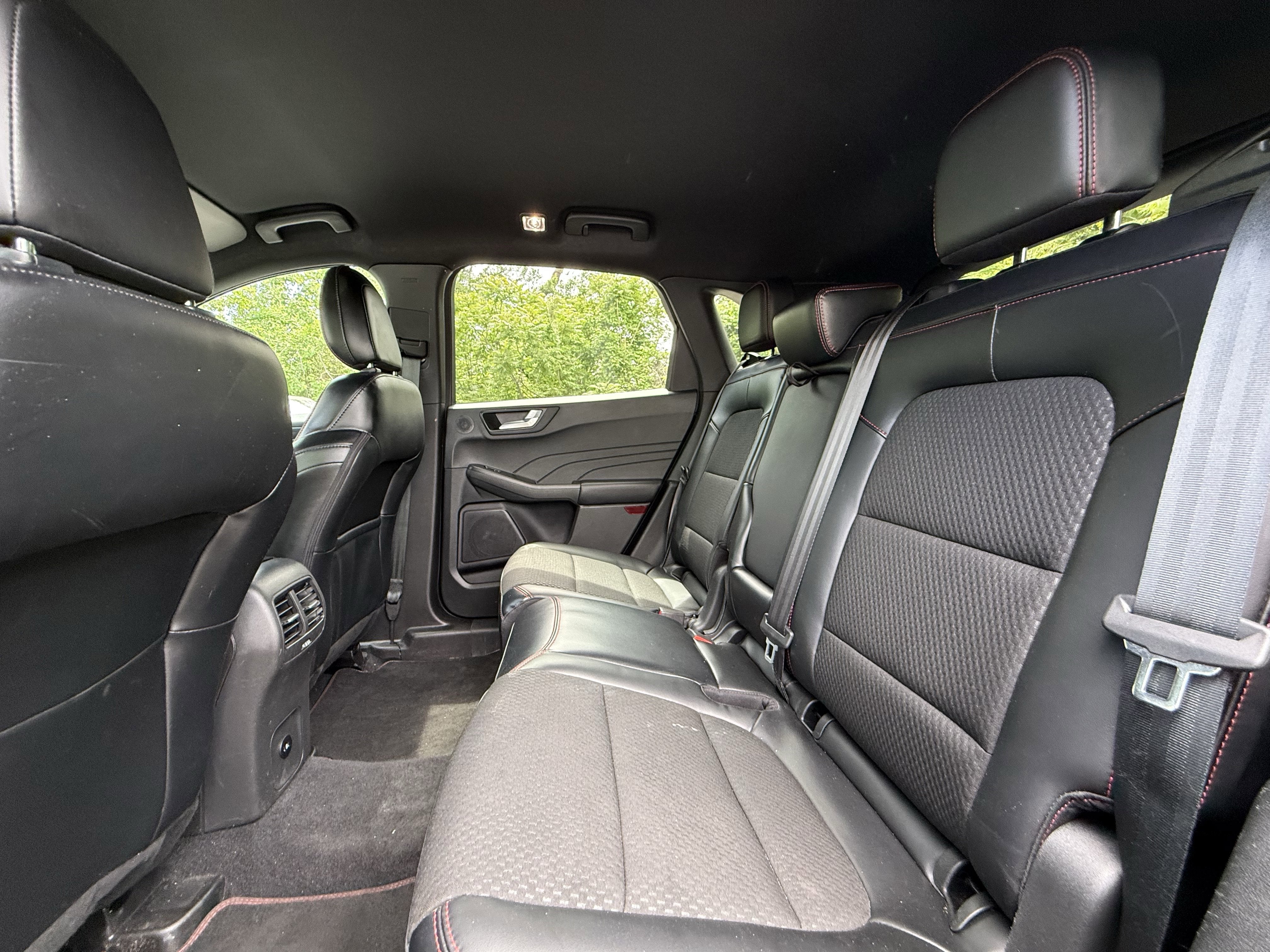 2023 Ford Escape Hybrid ST-Line Select