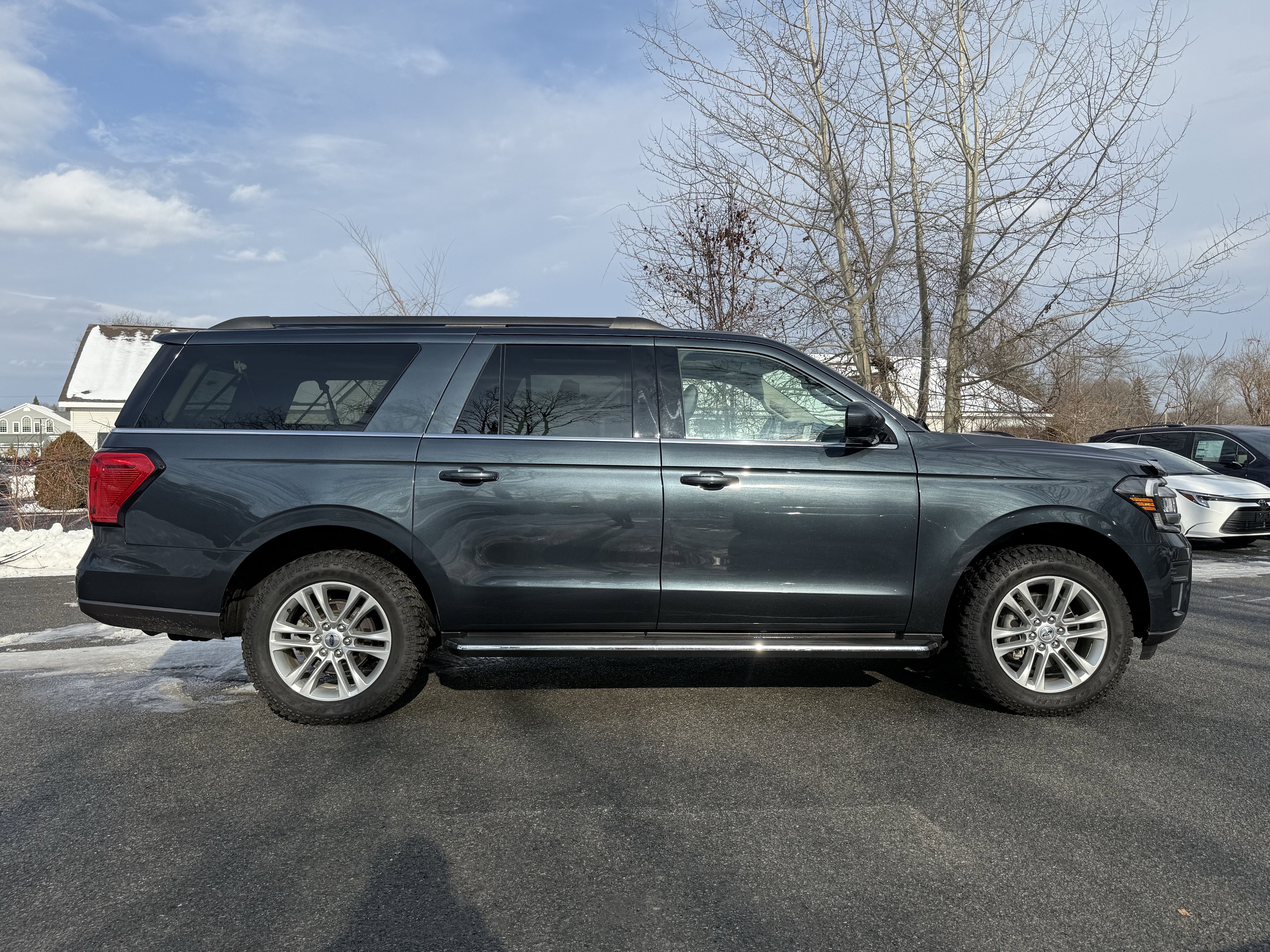2023 Ford Expedition Max XLT