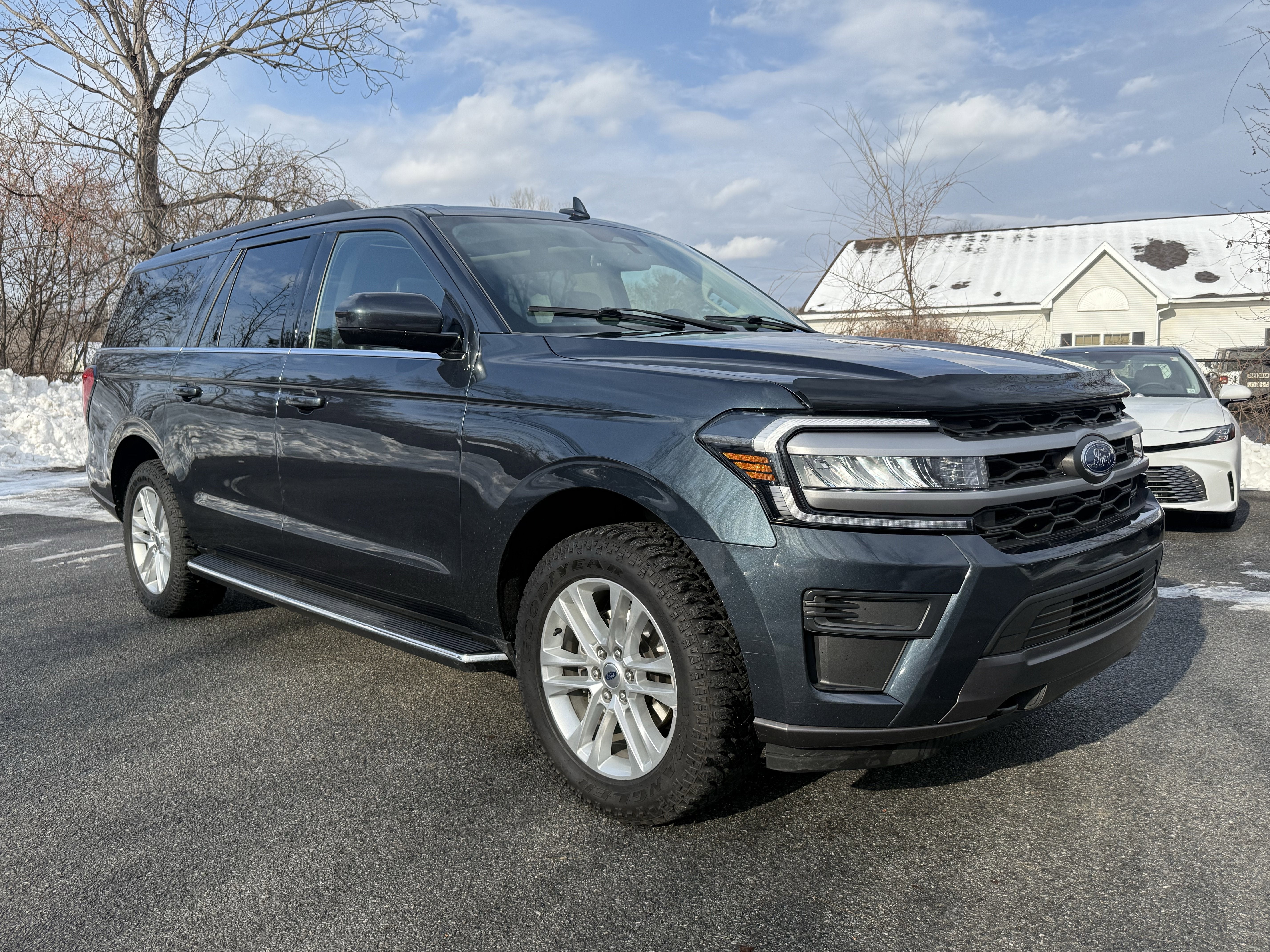 2023 Ford Expedition Max XLT