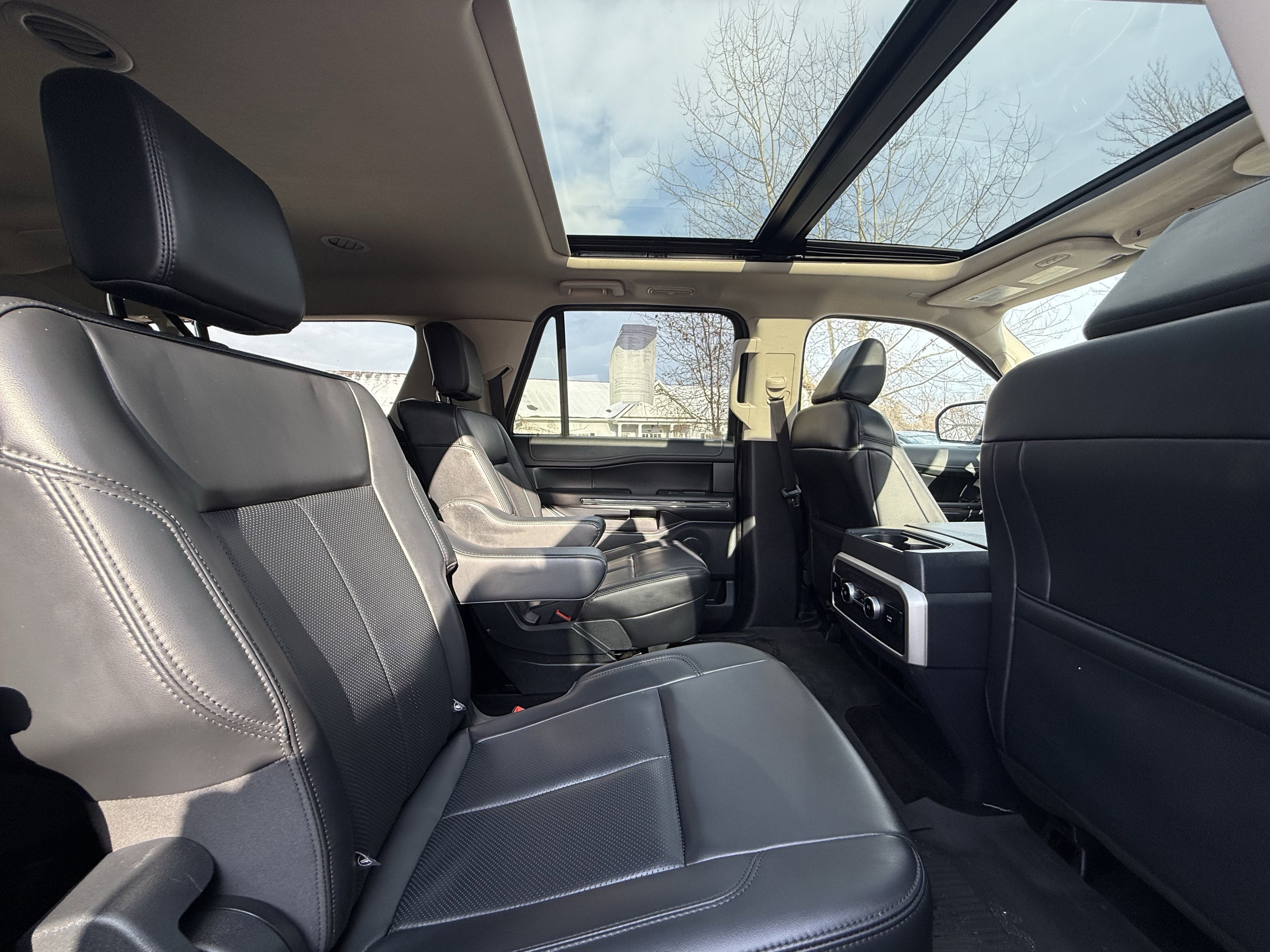 2023 Ford Expedition Max XLT