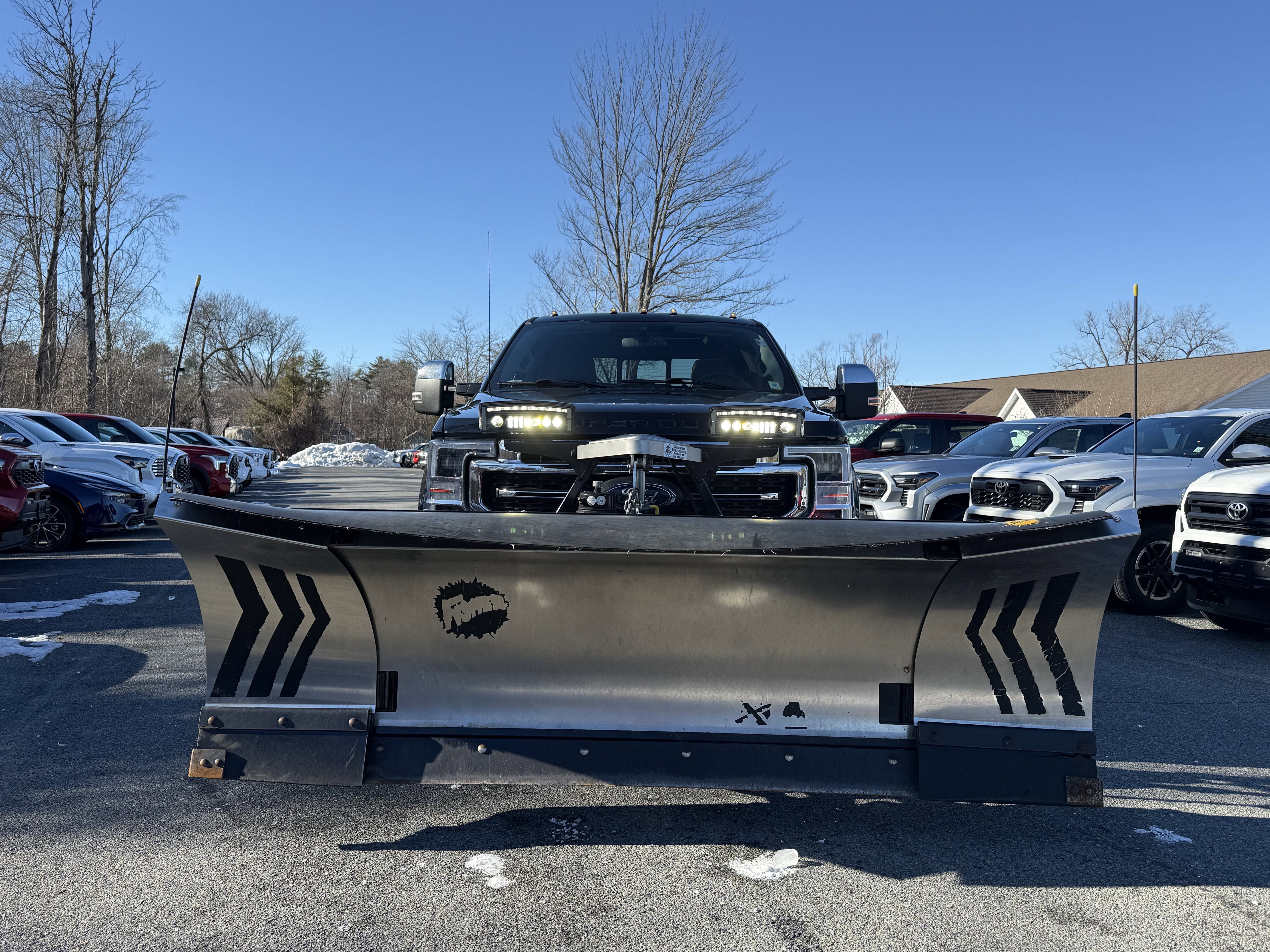 2020 Ford F-350SD Lariat w/ 8.6ft FISHER XLS PLOW