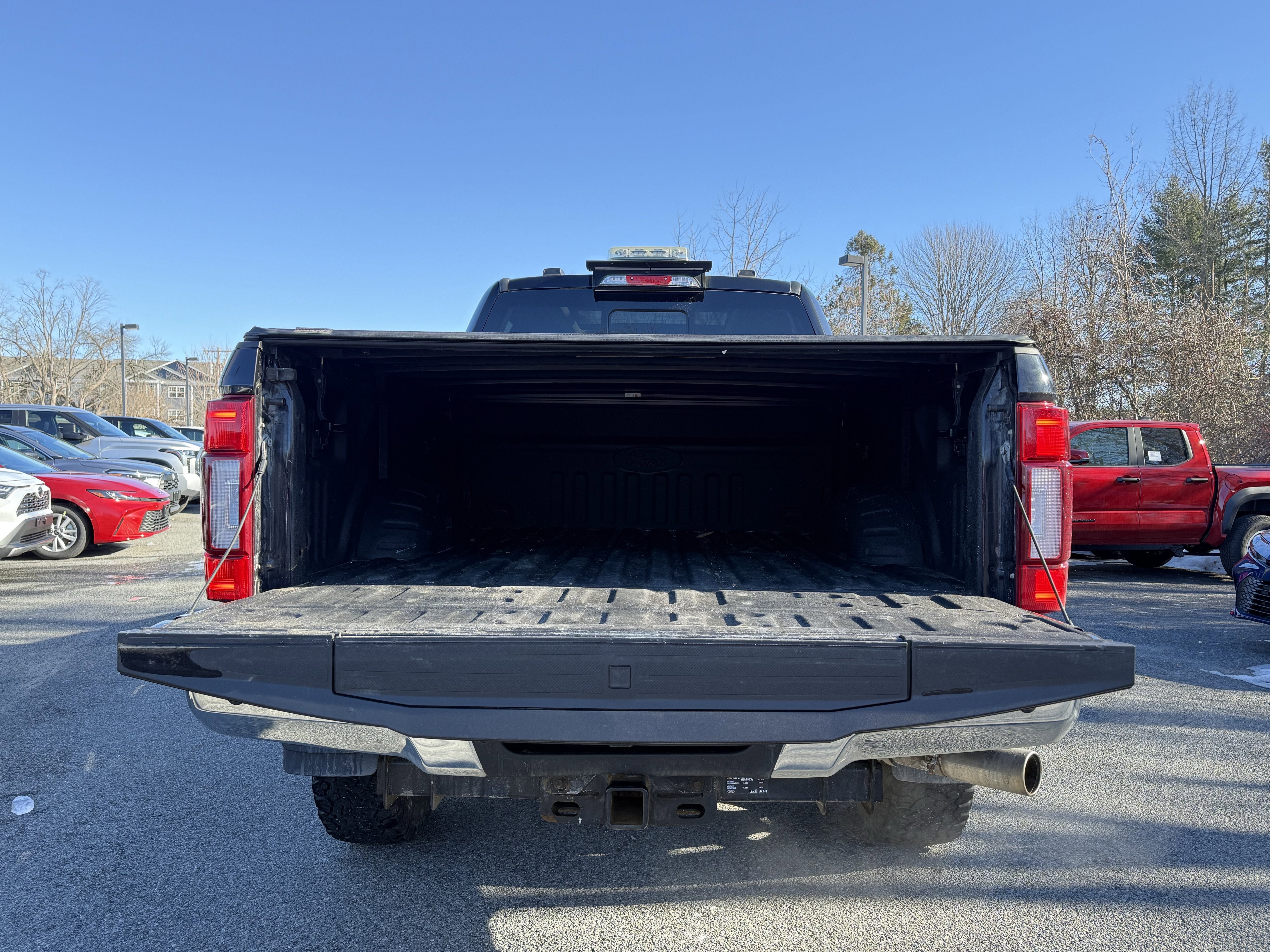 2020 Ford F-350SD Lariat w/ 8.6ft FISHER XLS PLOW