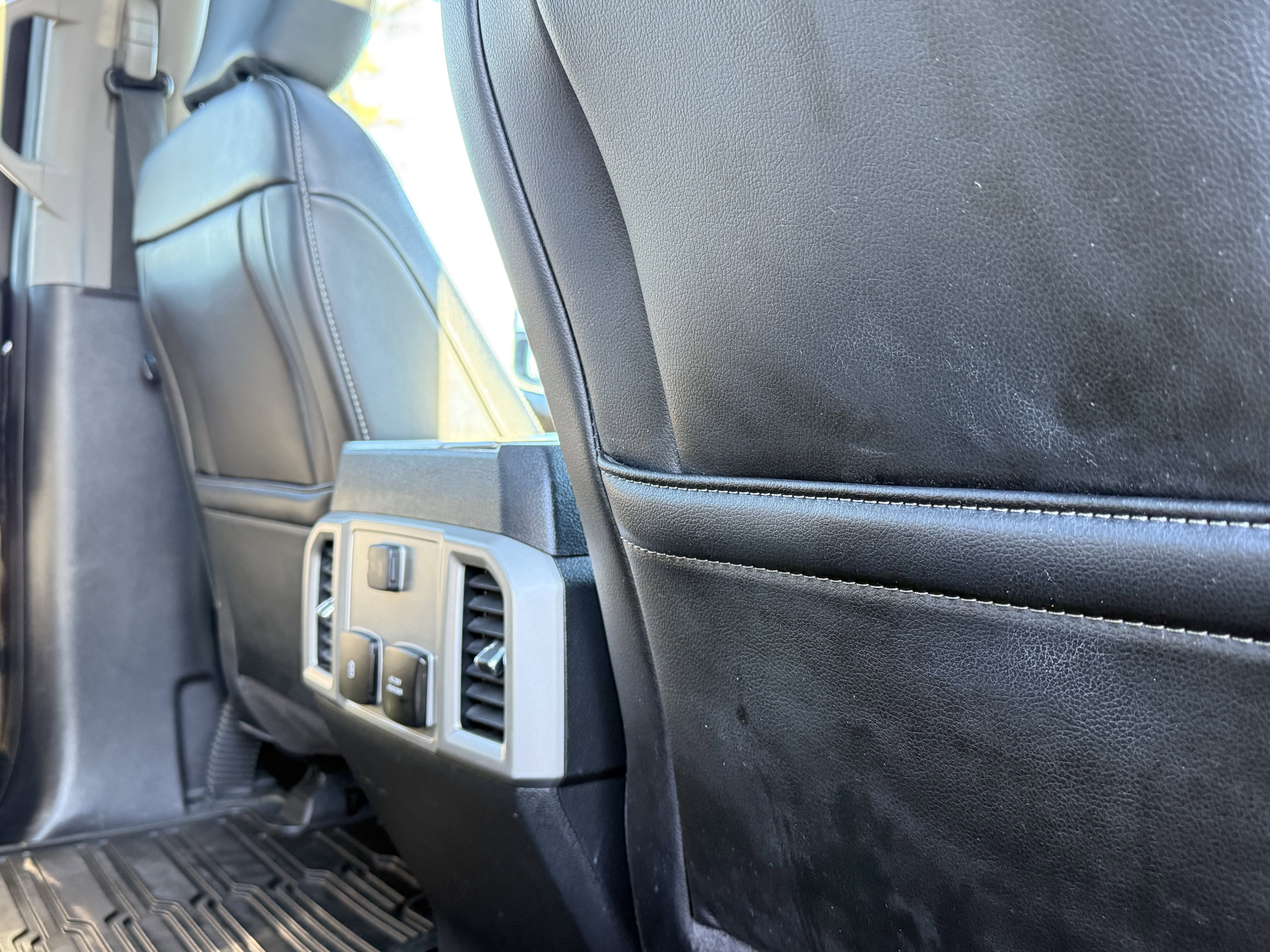 2020 Ford F-350SD Lariat w/ 8.6ft FISHER XLS PLOW