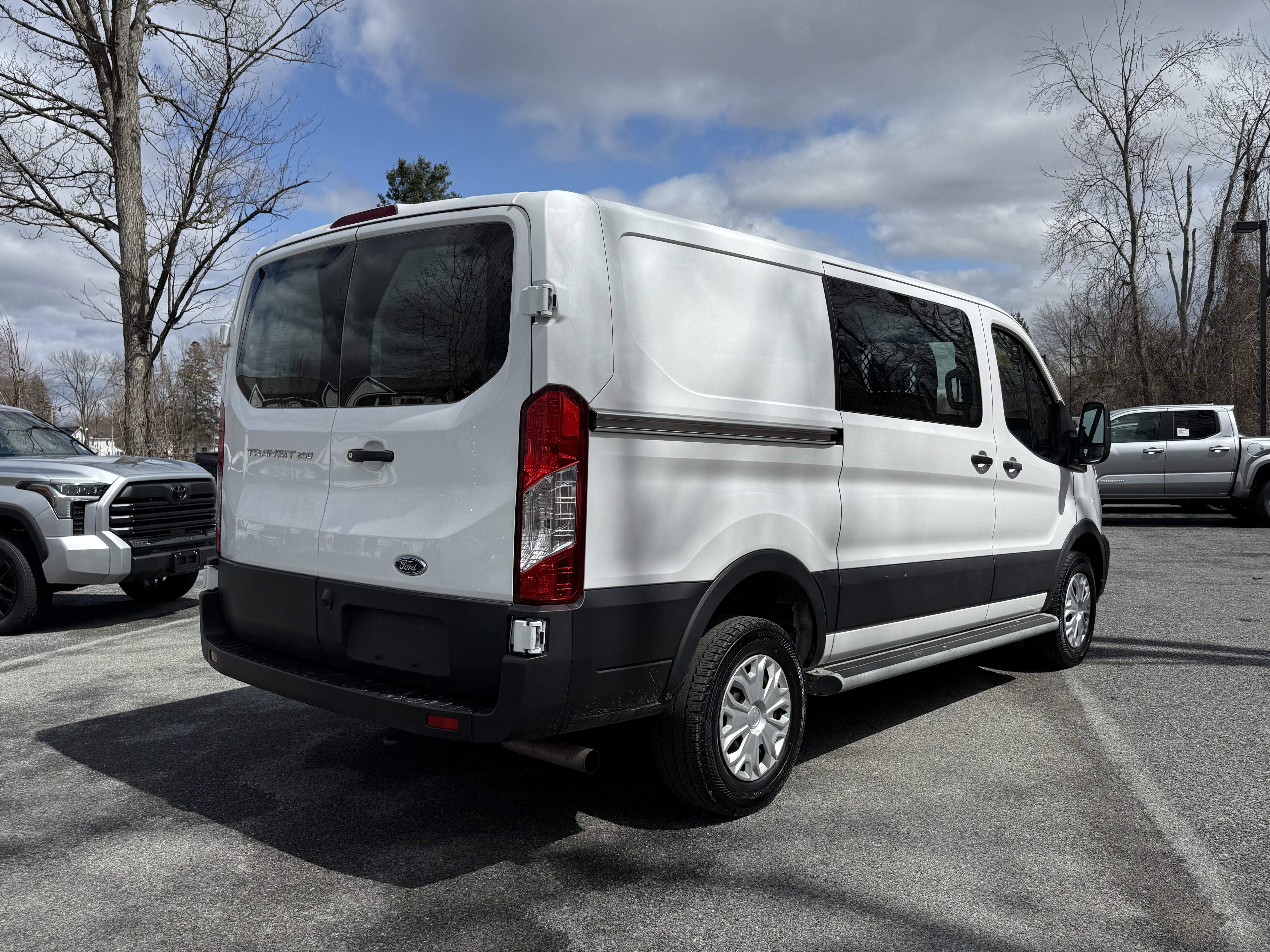 2024 Ford Transit-250 Base