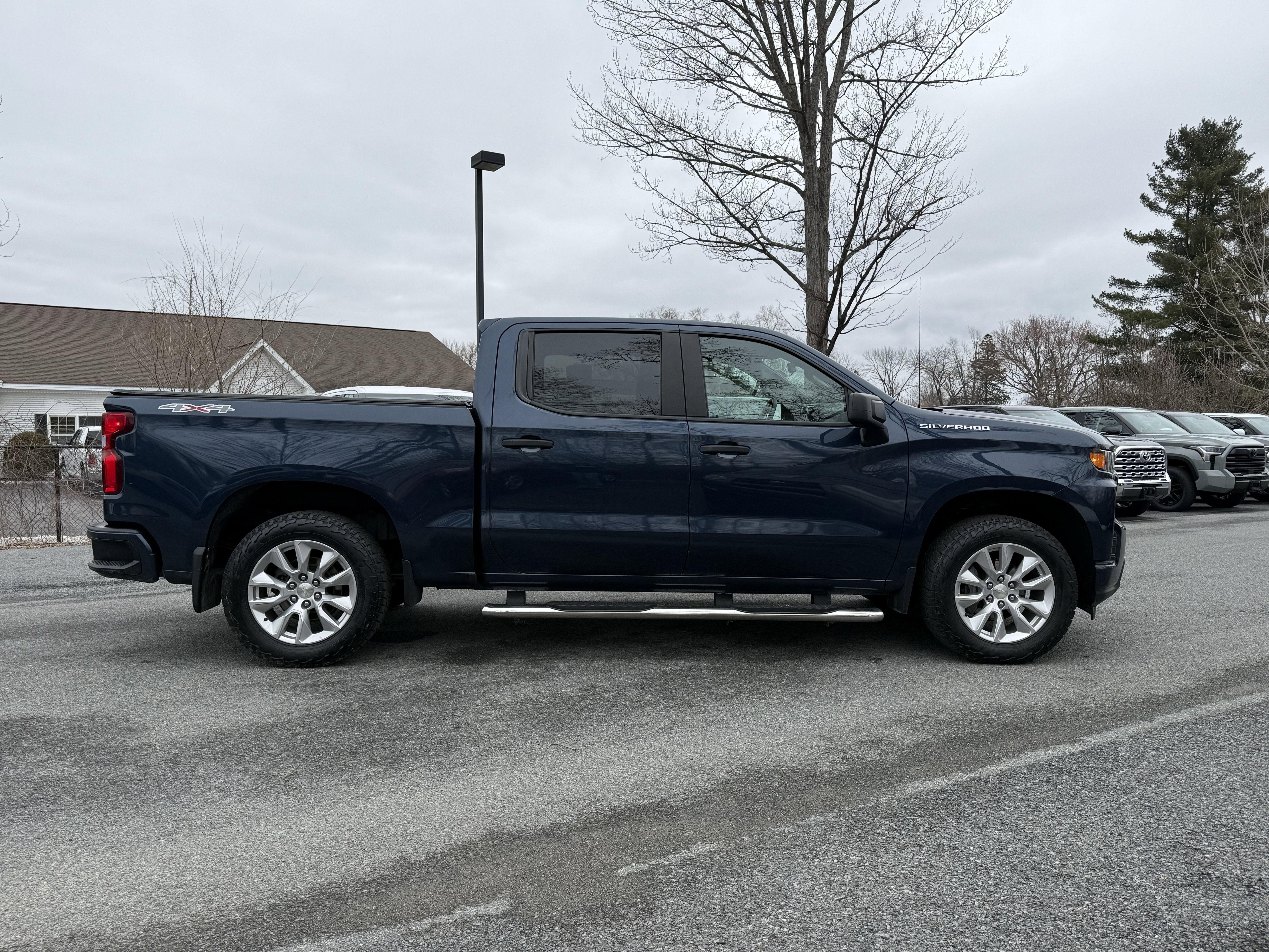 2020 Chevrolet Silverado 1500 Custom