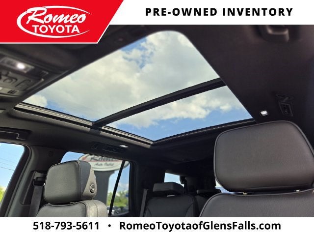 2023 GMC Yukon Denali - Photo 8