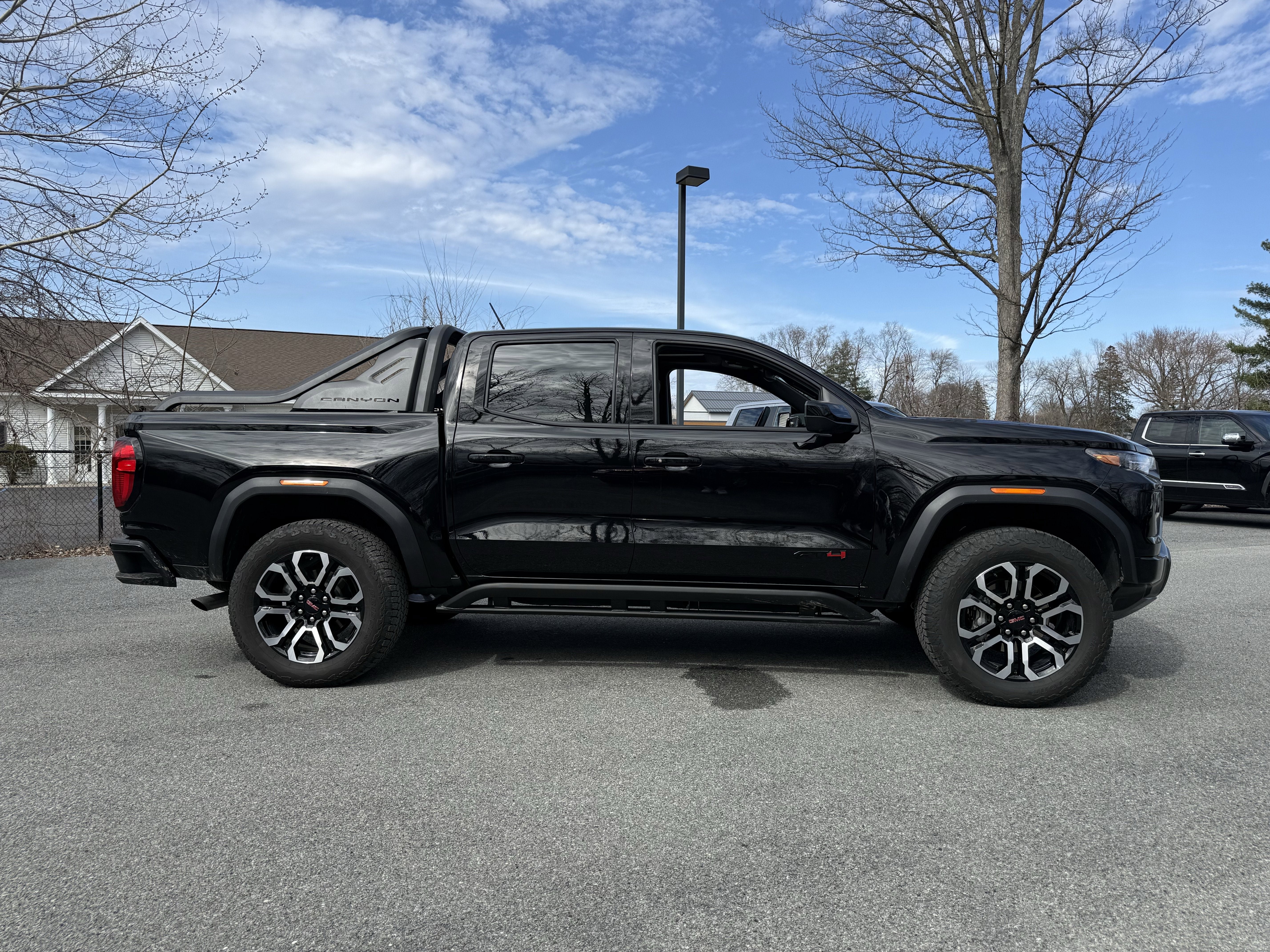 2025 GMC Canyon AT4