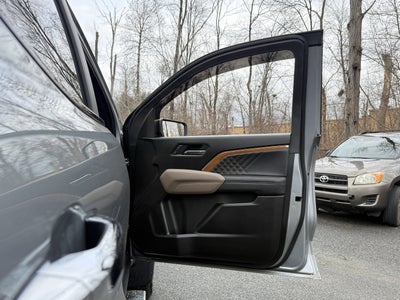 2025 GMC Canyon Denali