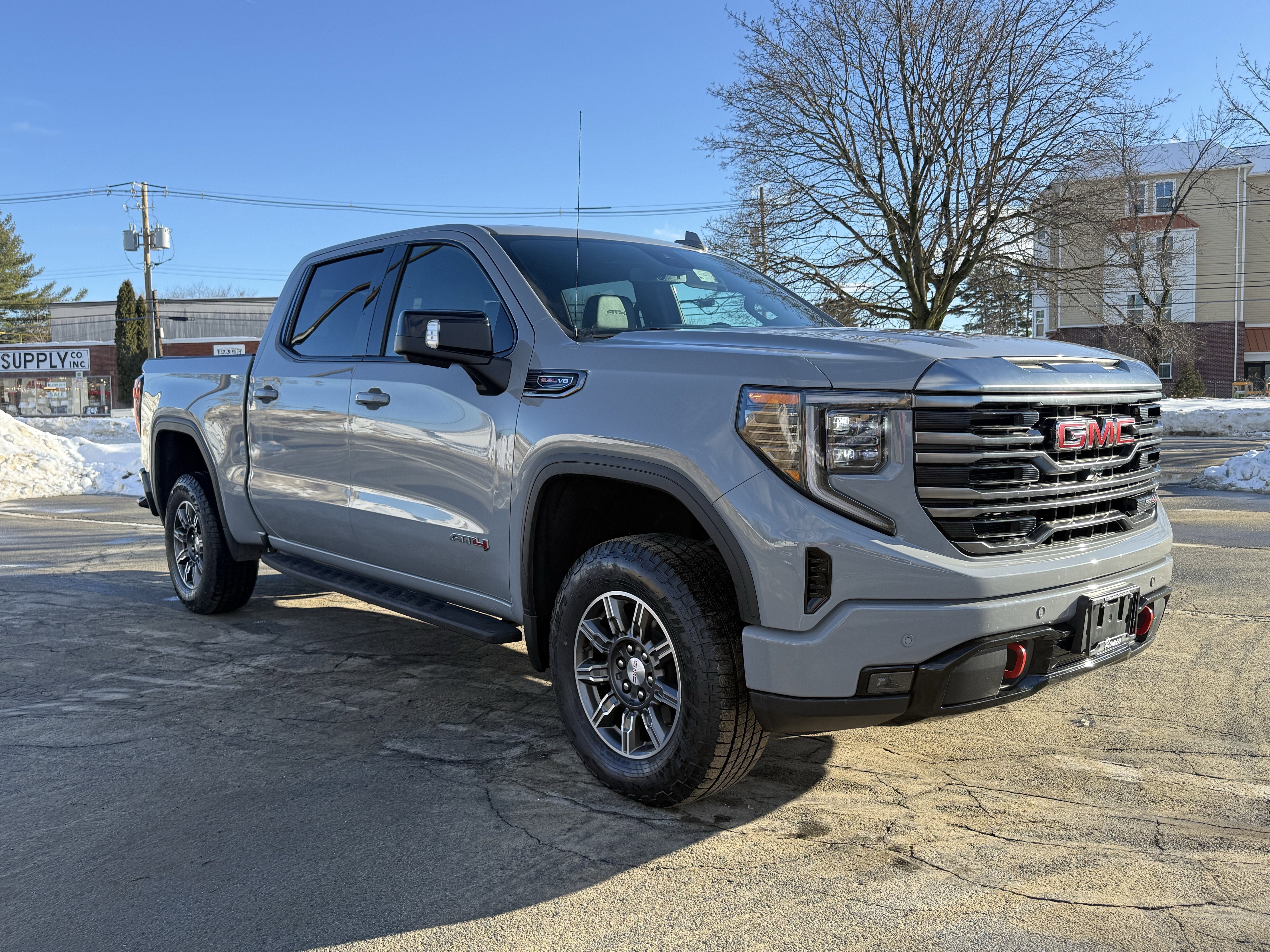 2024 GMC Sierra 1500 AT4