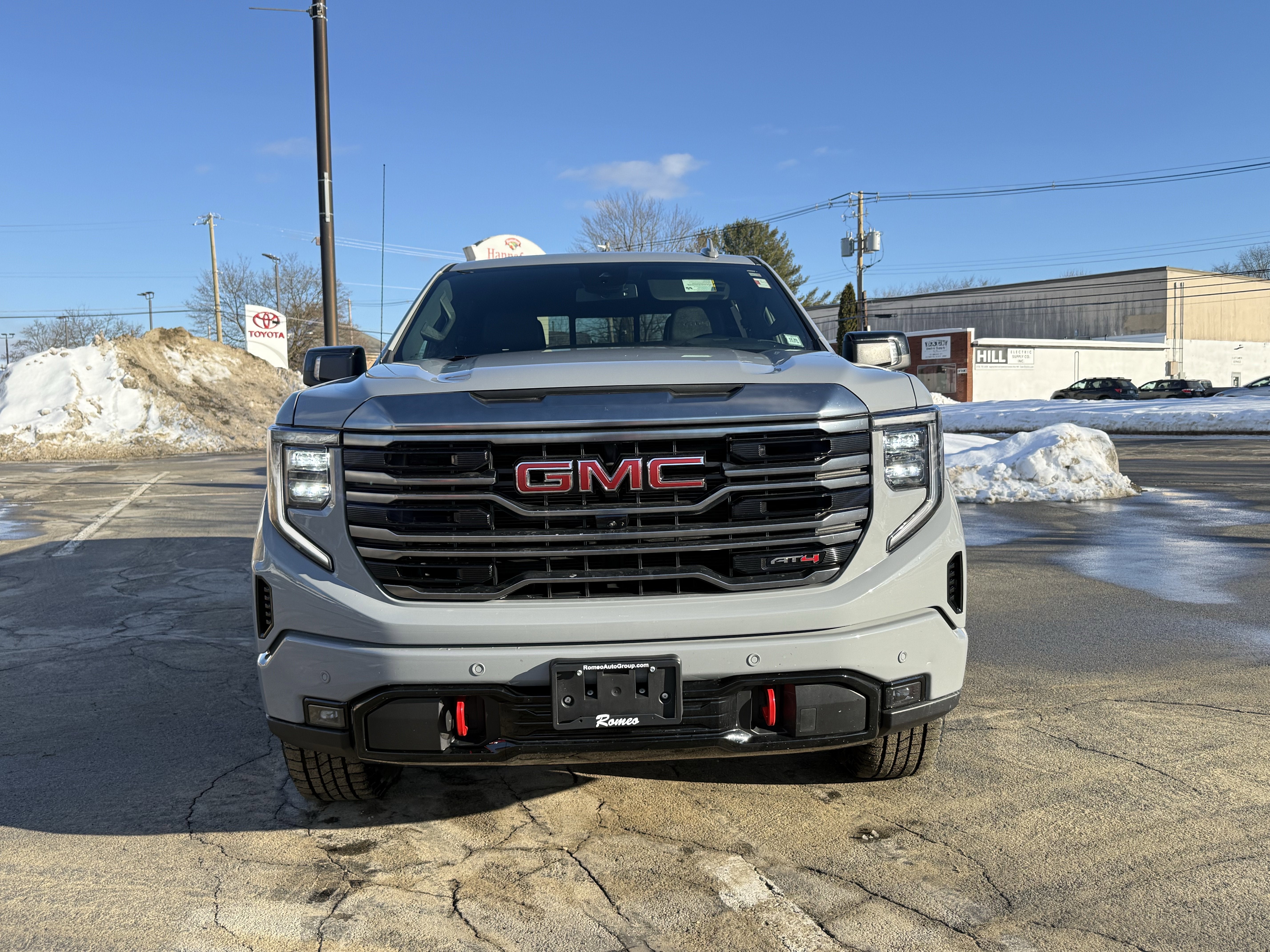 2024 GMC Sierra 1500 AT4