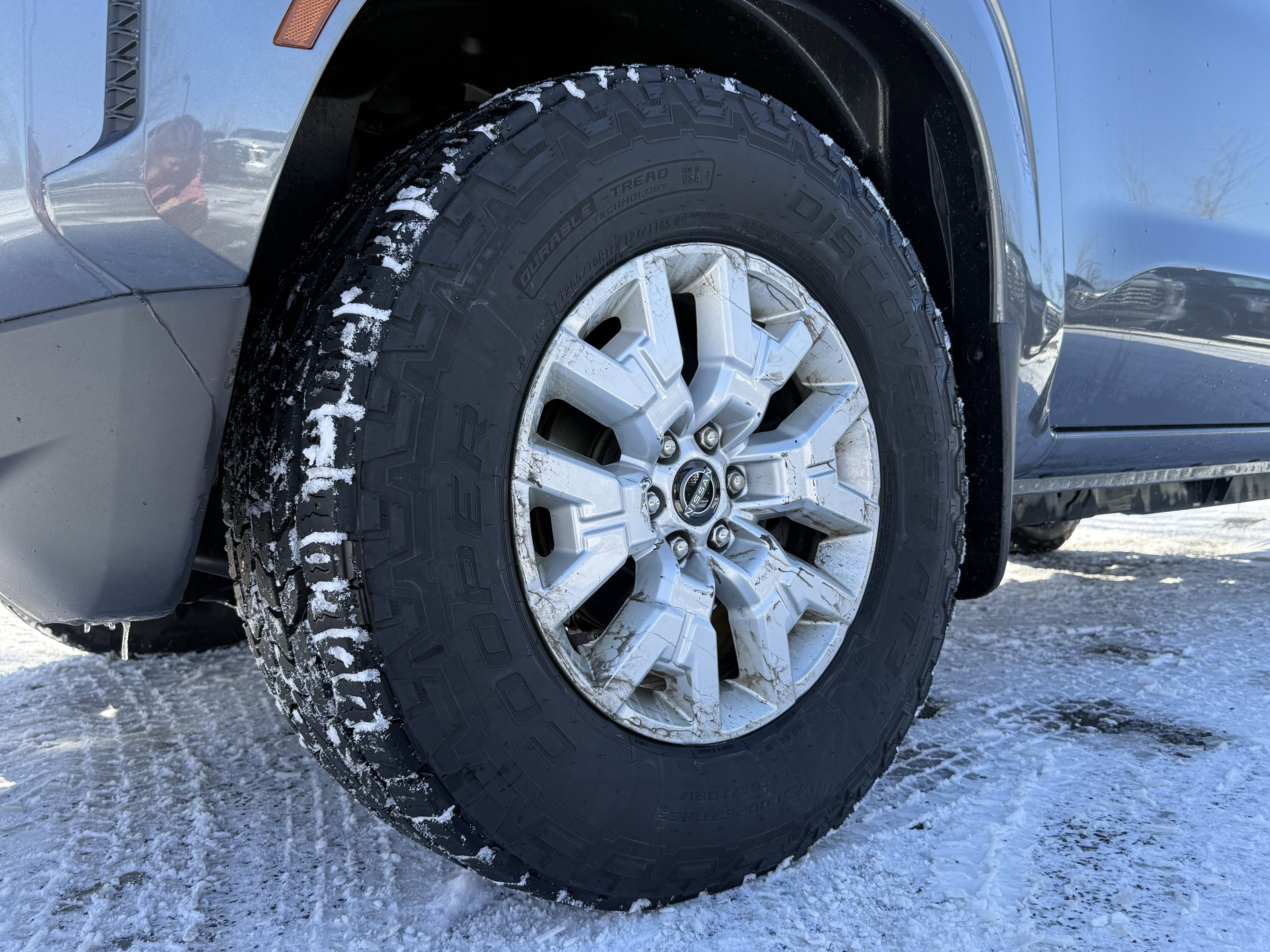 2022 Nissan Frontier SV