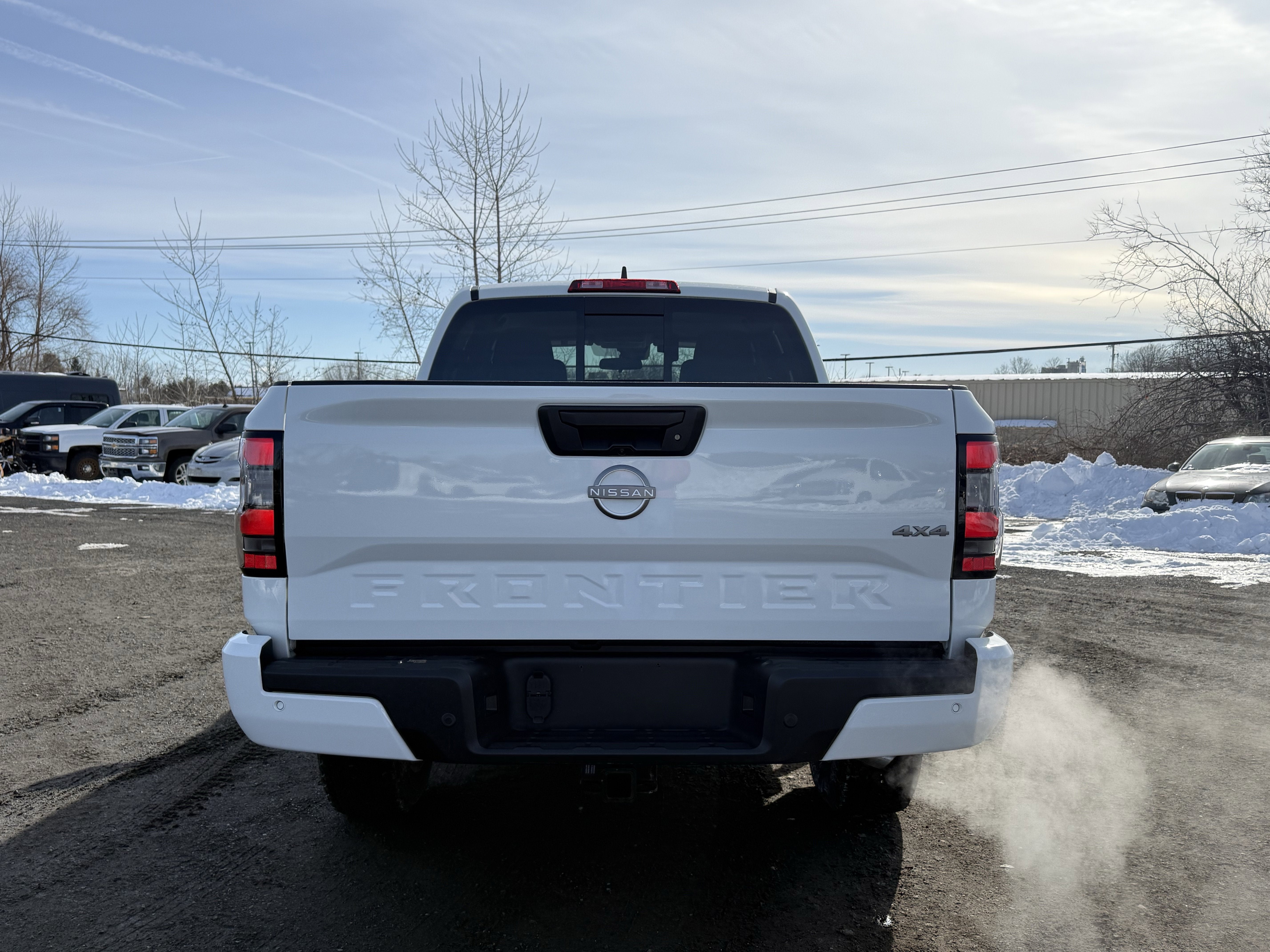 2025 Nissan Frontier SV