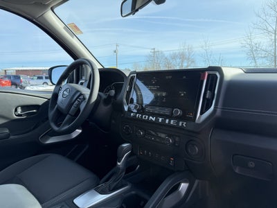 2025 Nissan Frontier SV