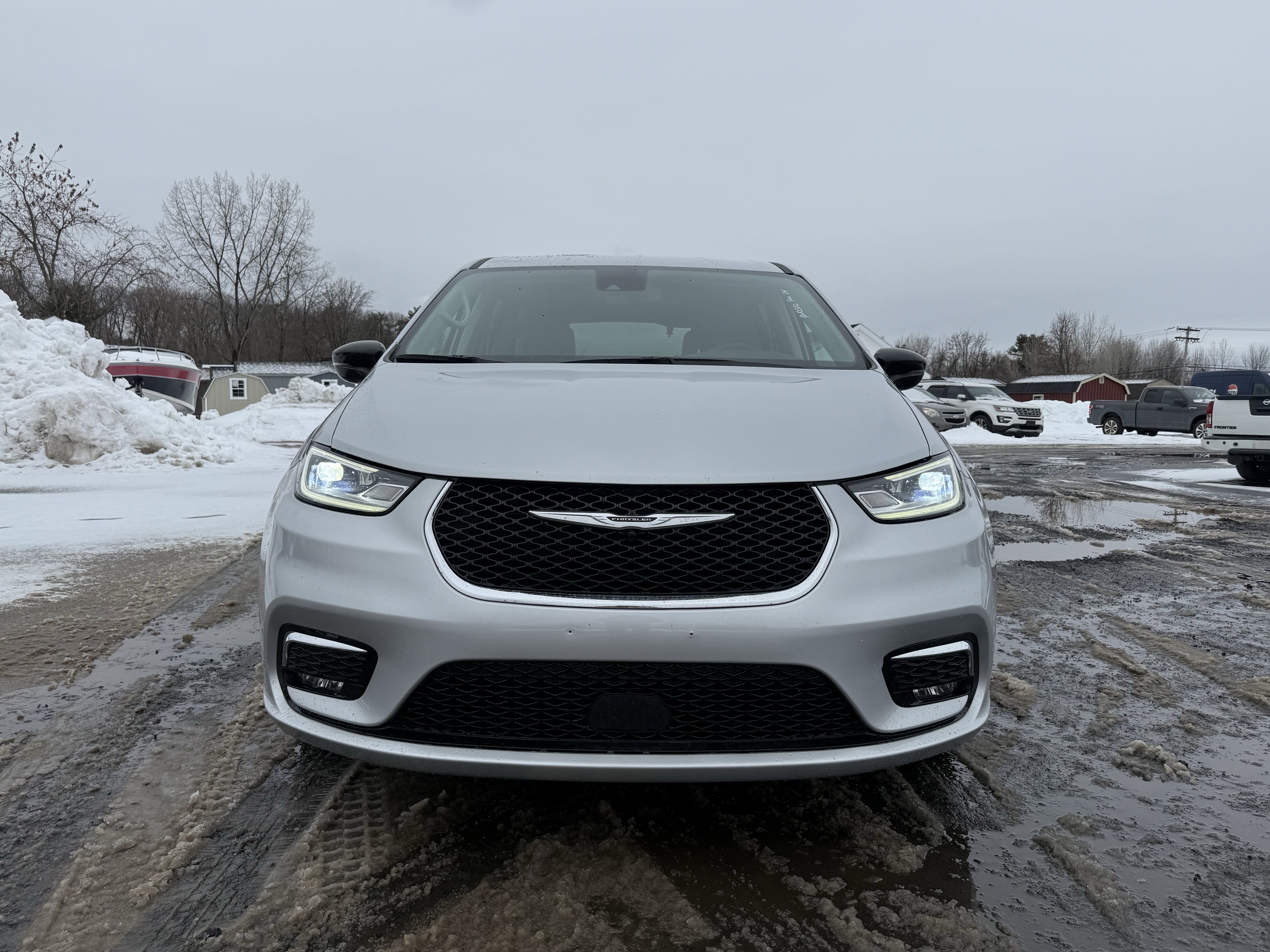 2024 Chrysler Pacifica Touring L