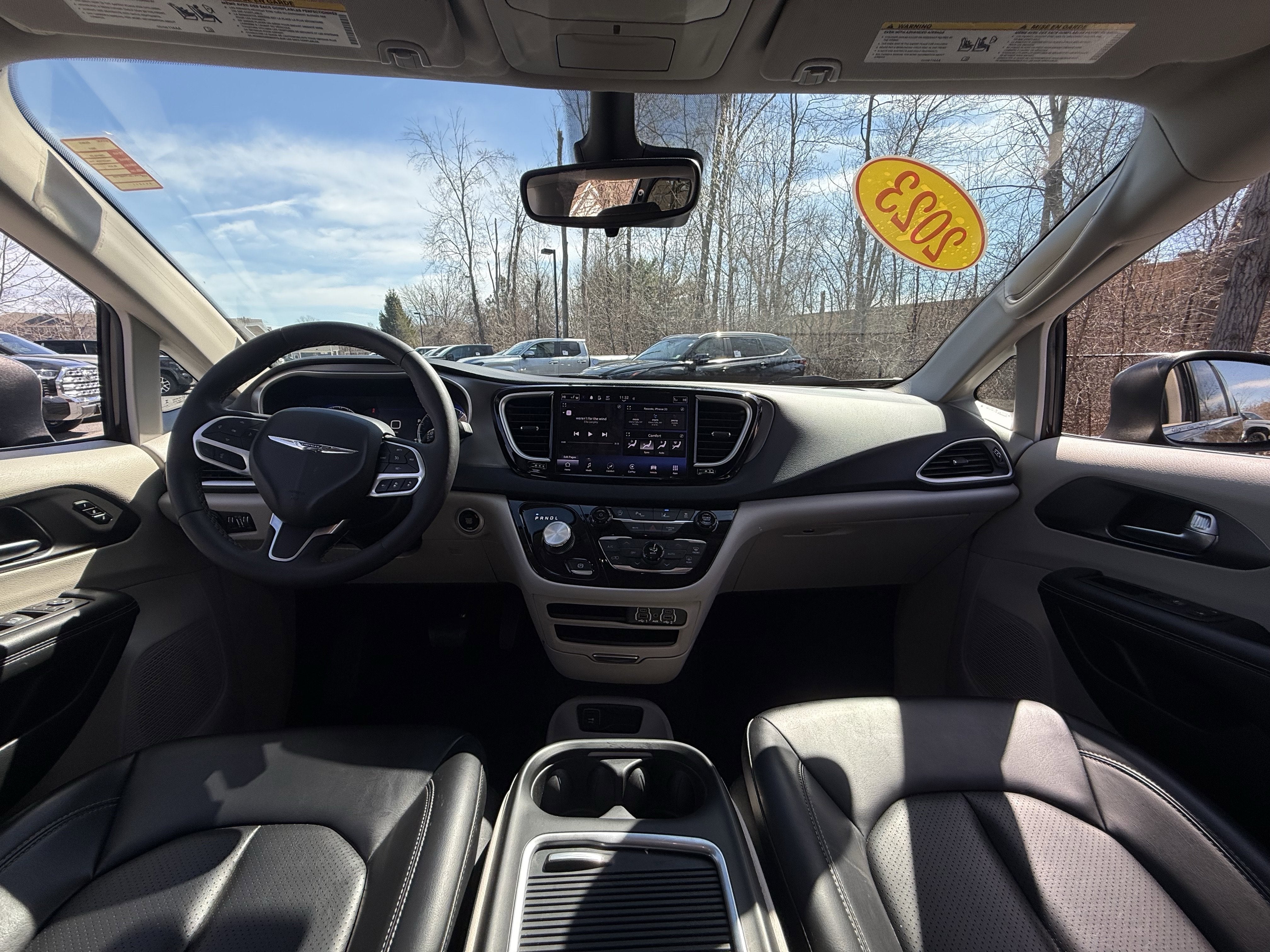 2023 Chrysler Pacifica Touring L