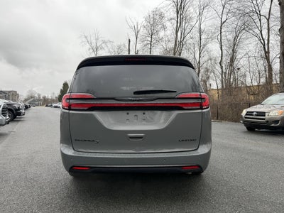 2025 Chrysler Pacifica Limited