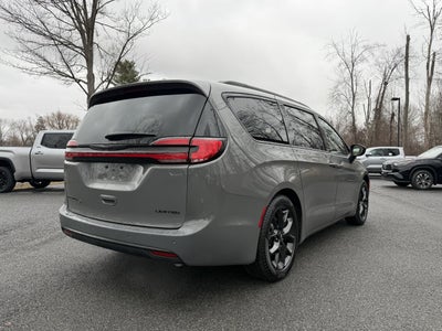 2025 Chrysler Pacifica Limited