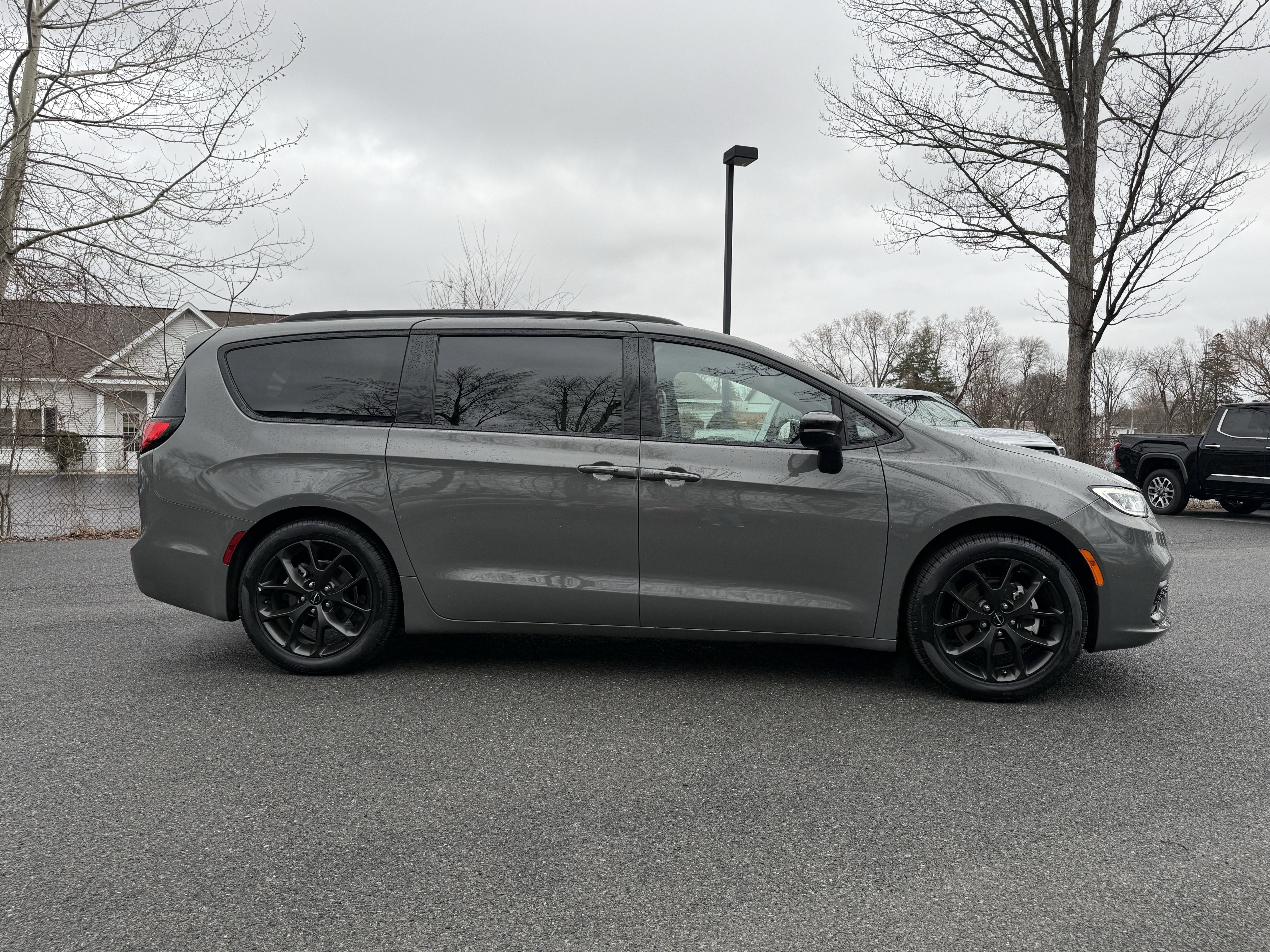 2025 Chrysler Pacifica Limited