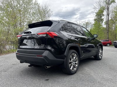 2020 Toyota RAV4 XLE Premium