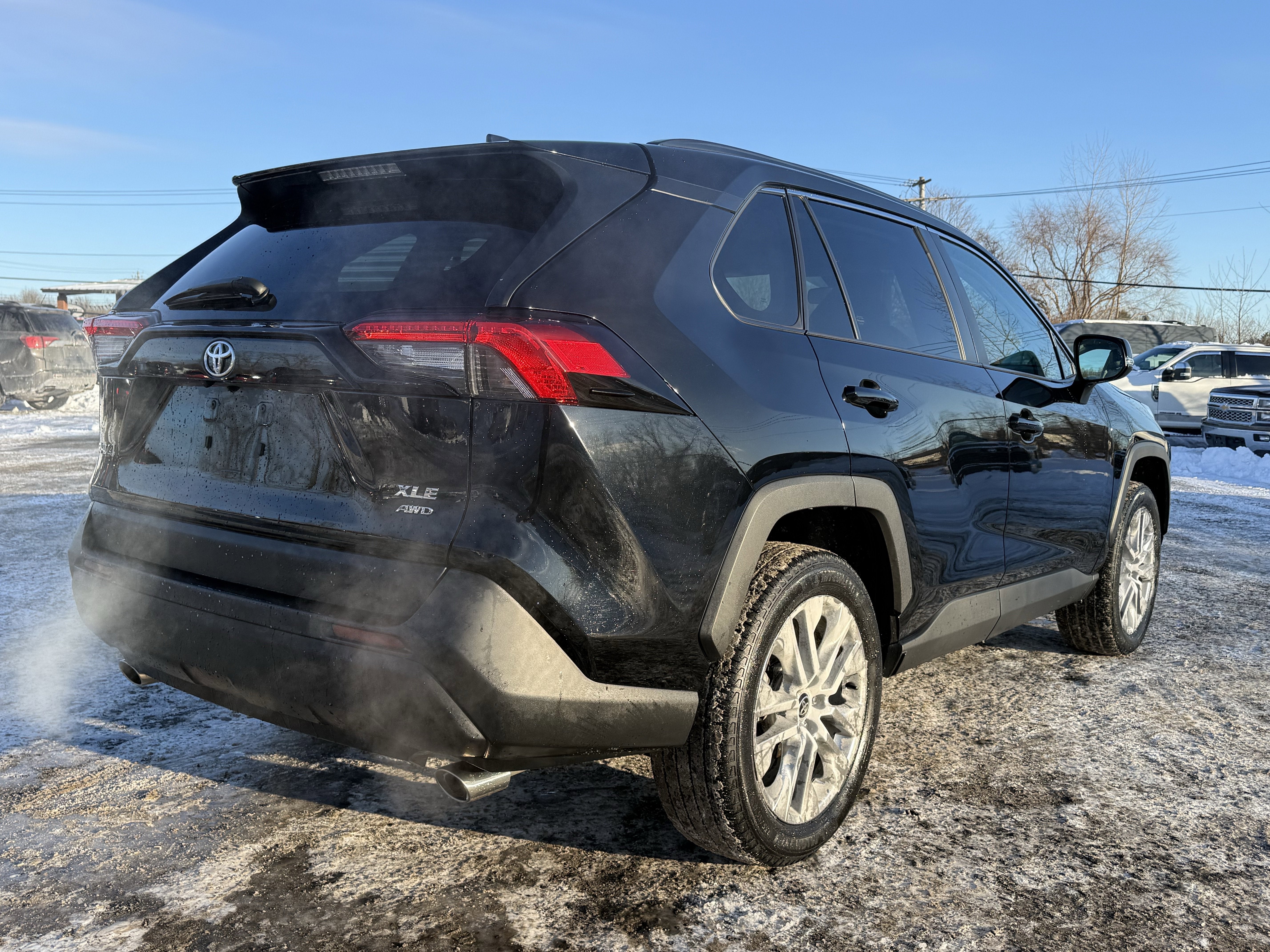 2021 Toyota RAV4 XLE Premium