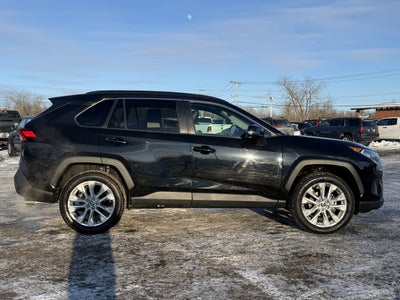 2021 Toyota RAV4 XLE Premium