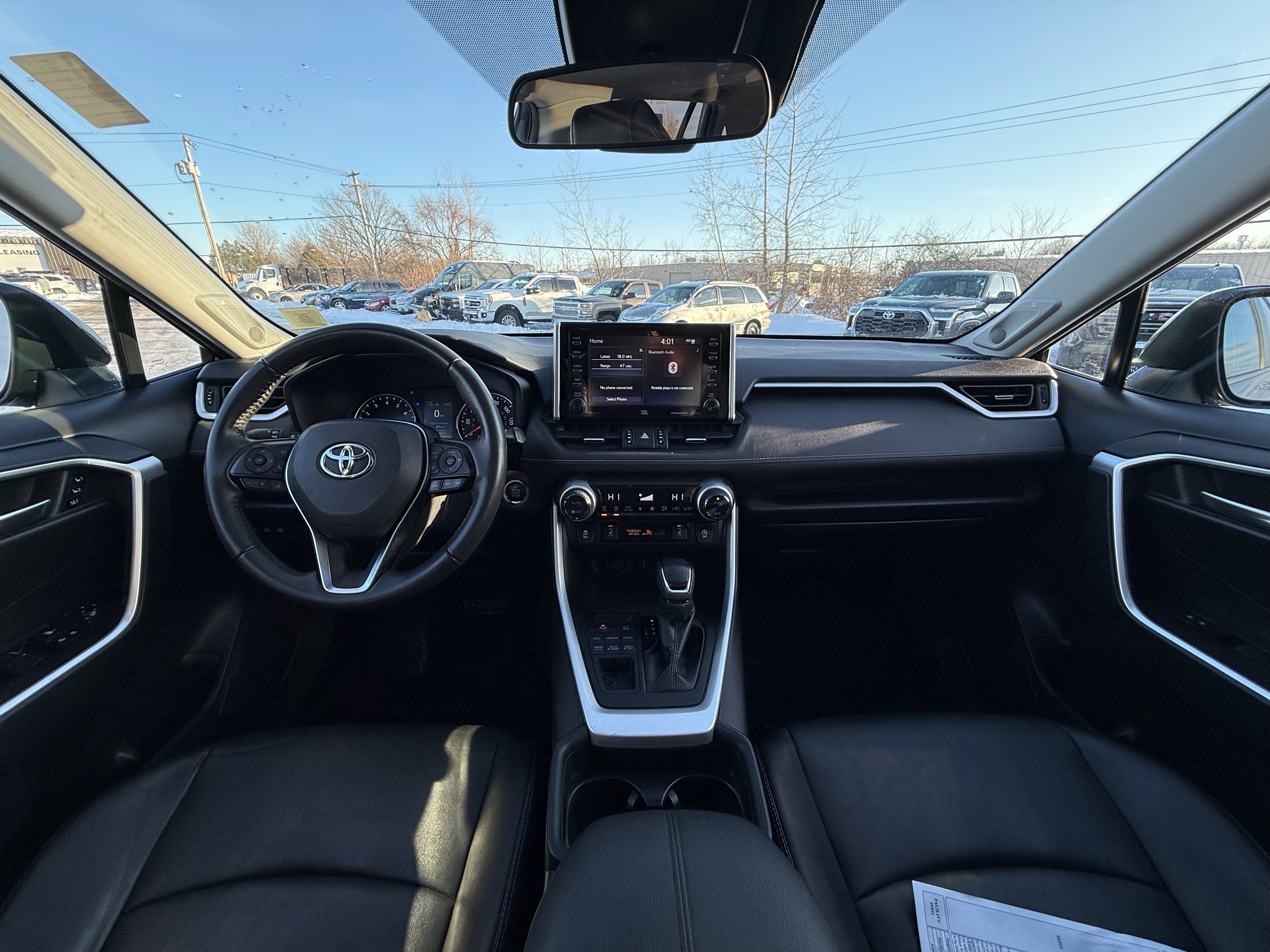 2021 Toyota RAV4 XLE Premium