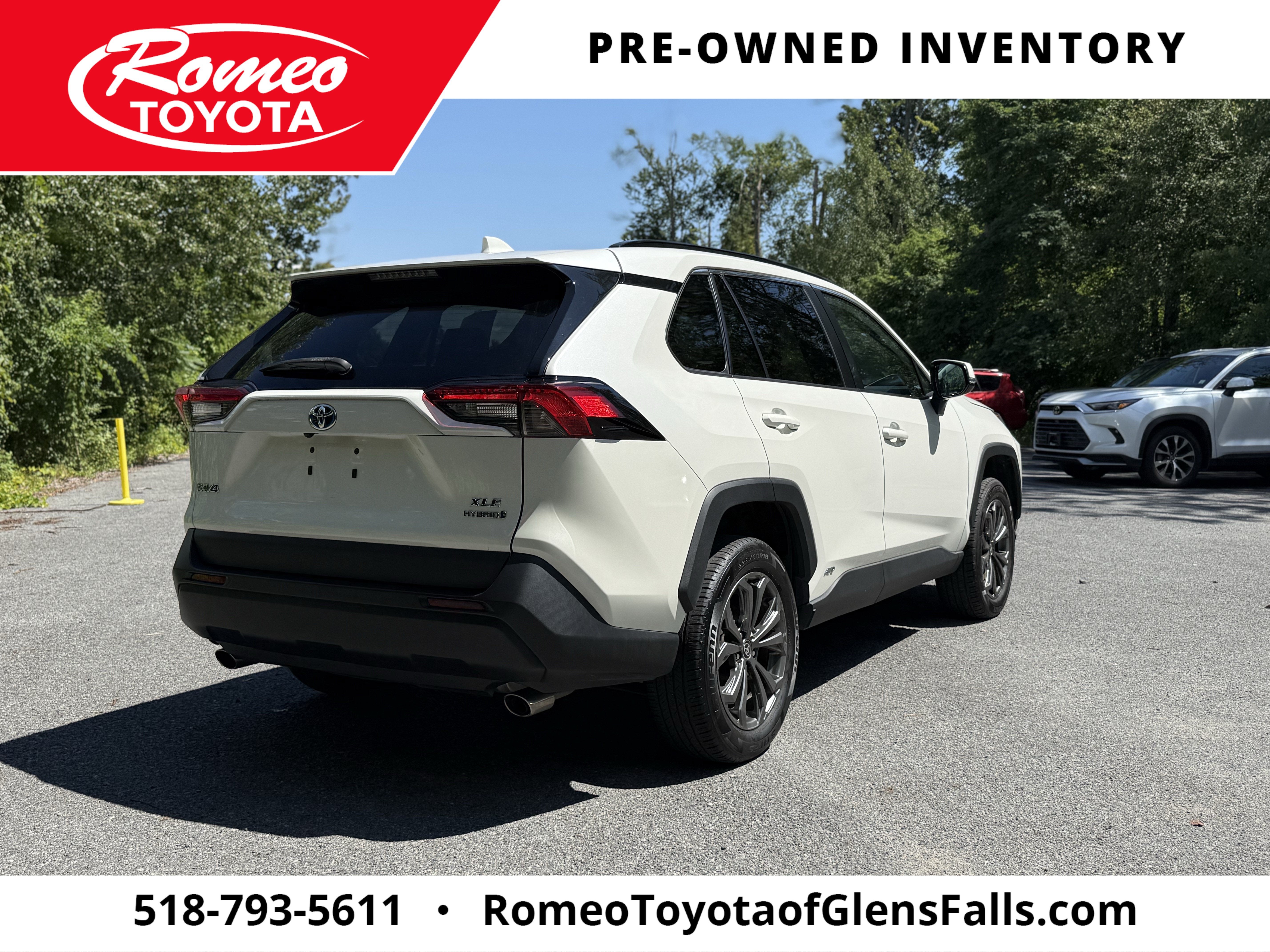 2022 Toyota RAV4 Hybrid XLE Premium