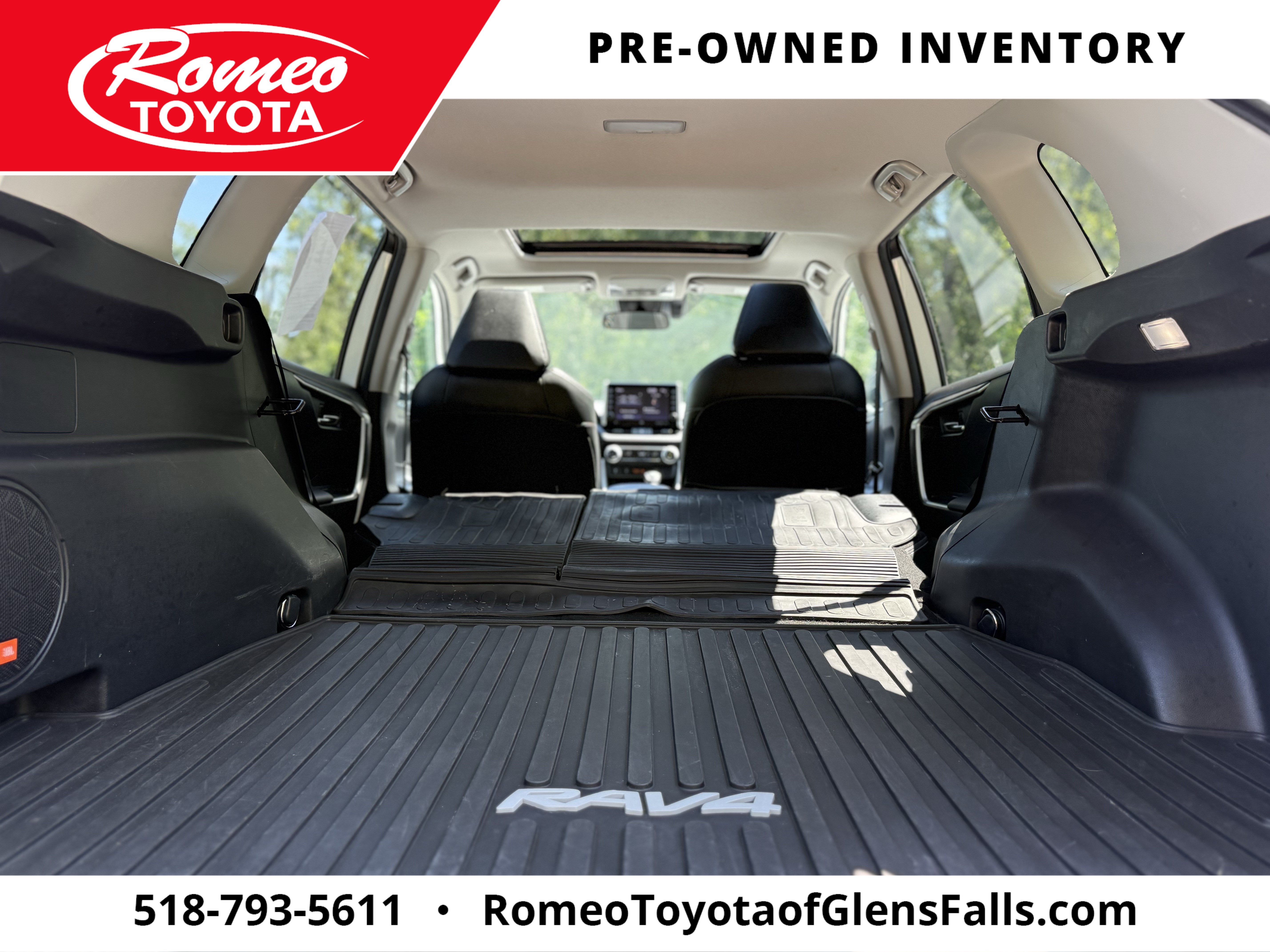 2022 Toyota RAV4 Hybrid XLE Premium