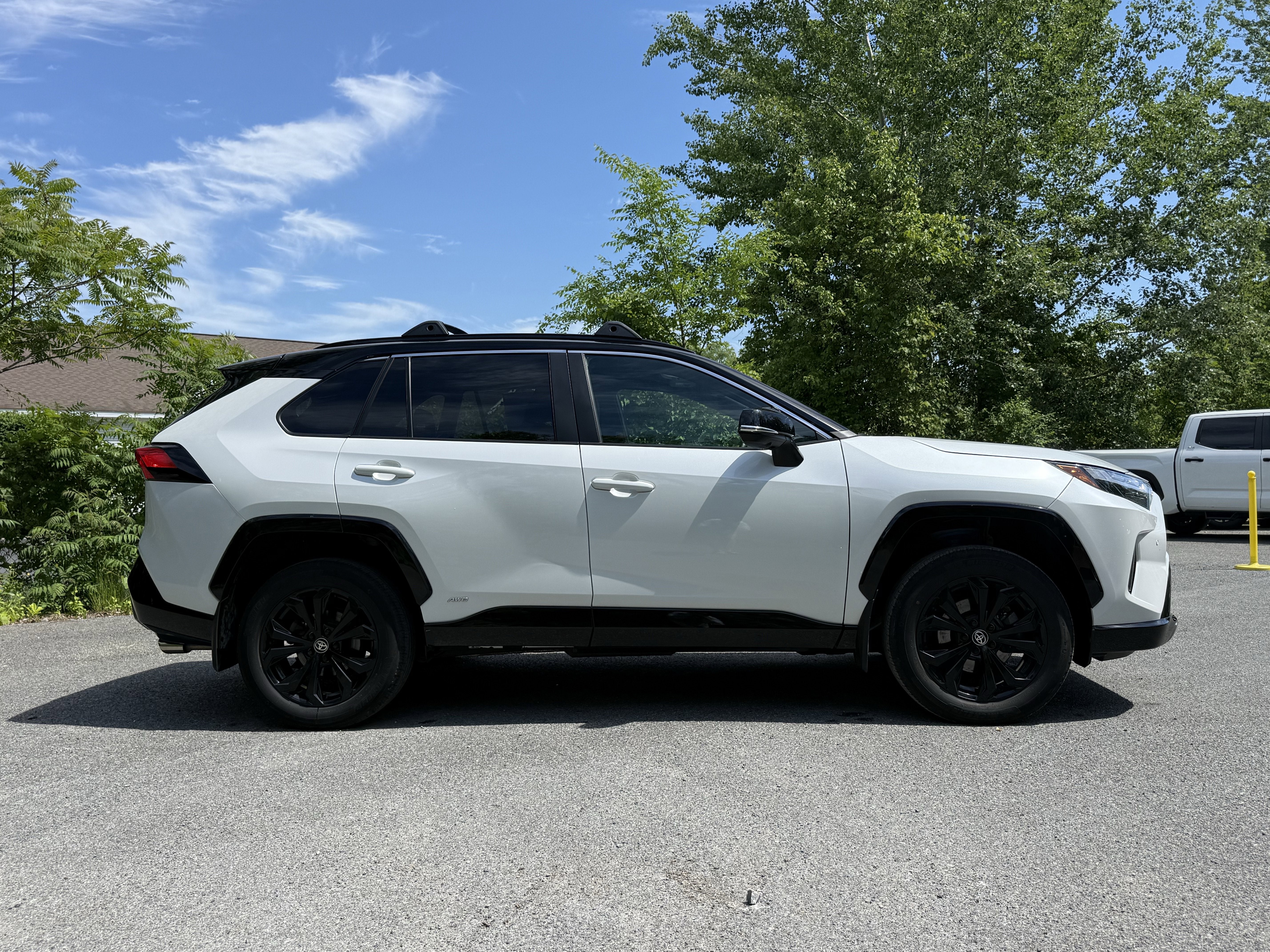 2024 Toyota RAV4 Hybrid XSE