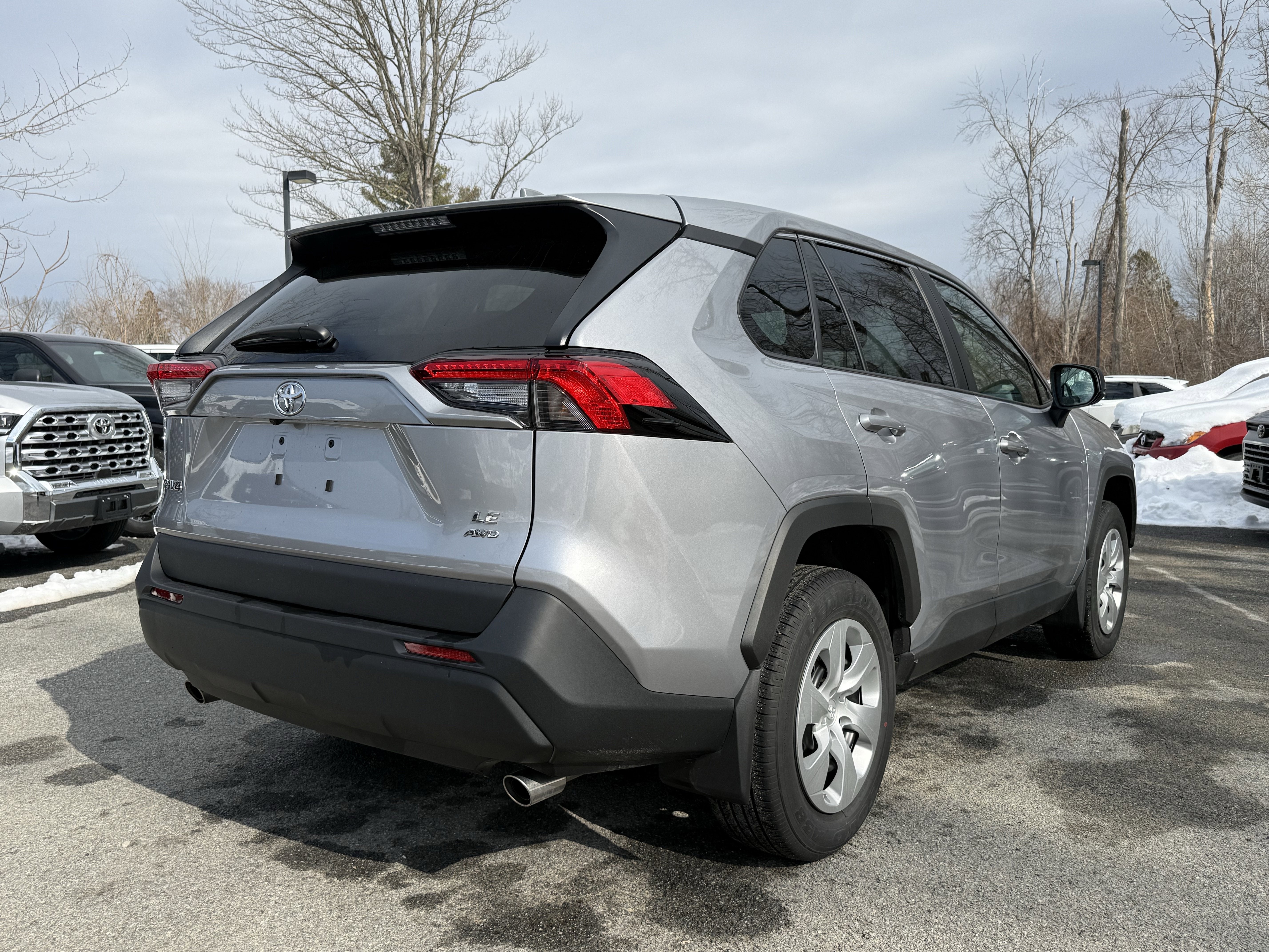 2023 Toyota RAV4 LE