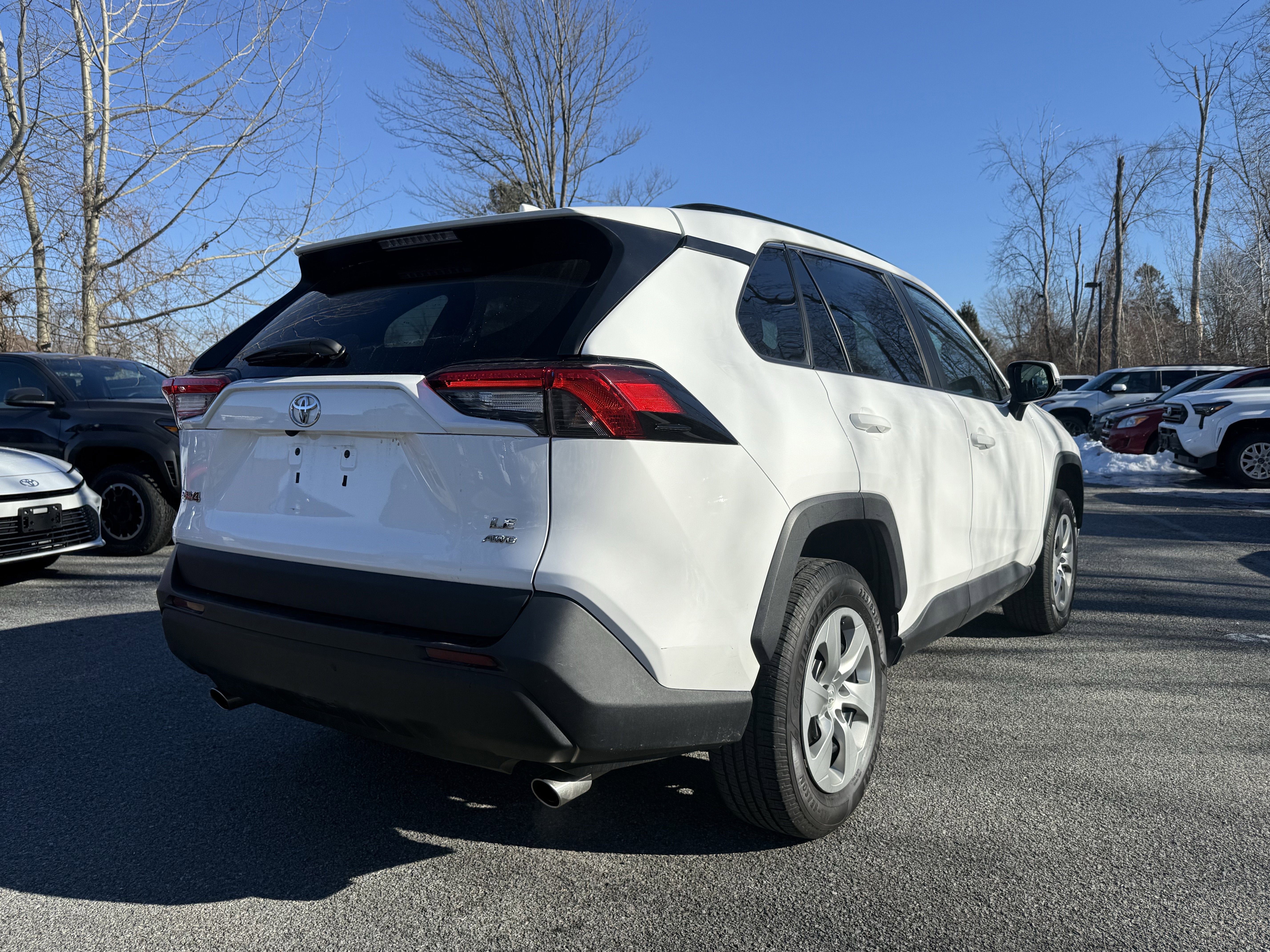 2021 Toyota RAV4 LE