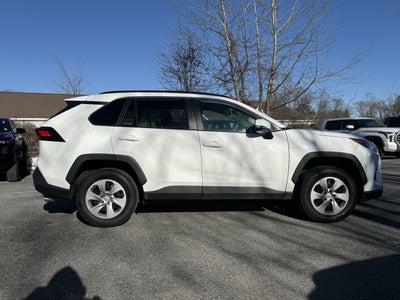 2021 Toyota RAV4 LE