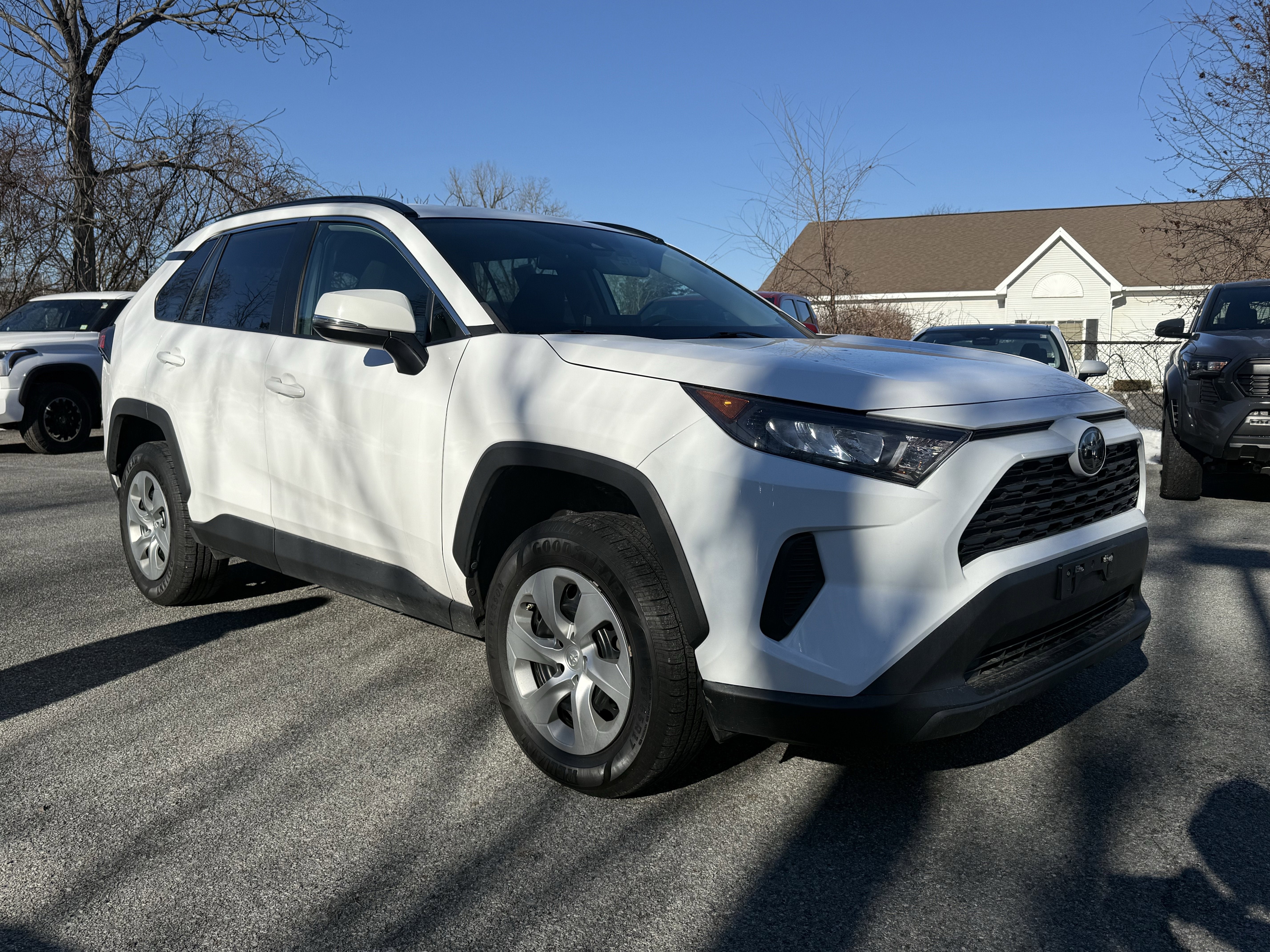 2021 Toyota RAV4 LE