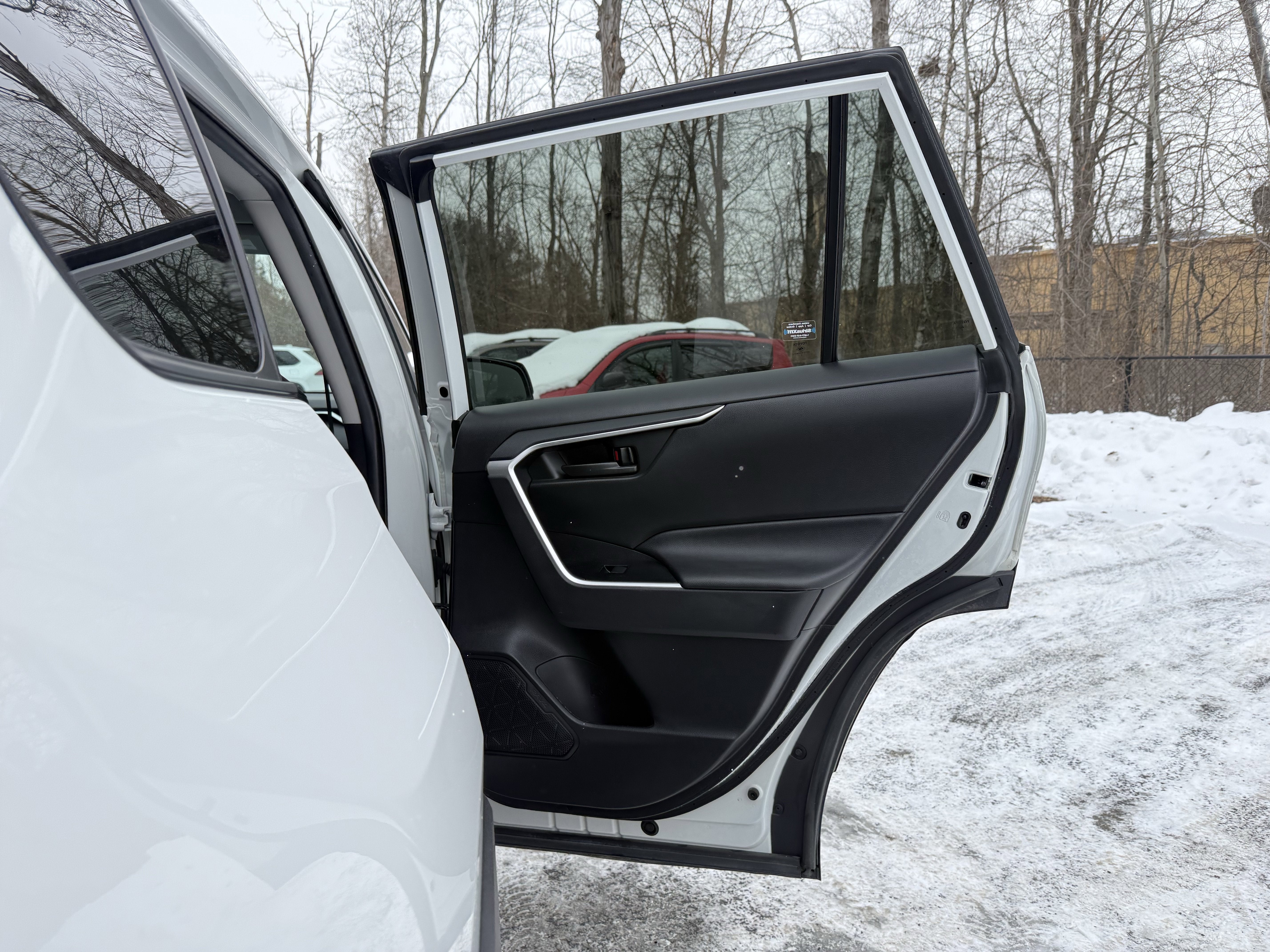 2021 Toyota RAV4 Hybrid LE